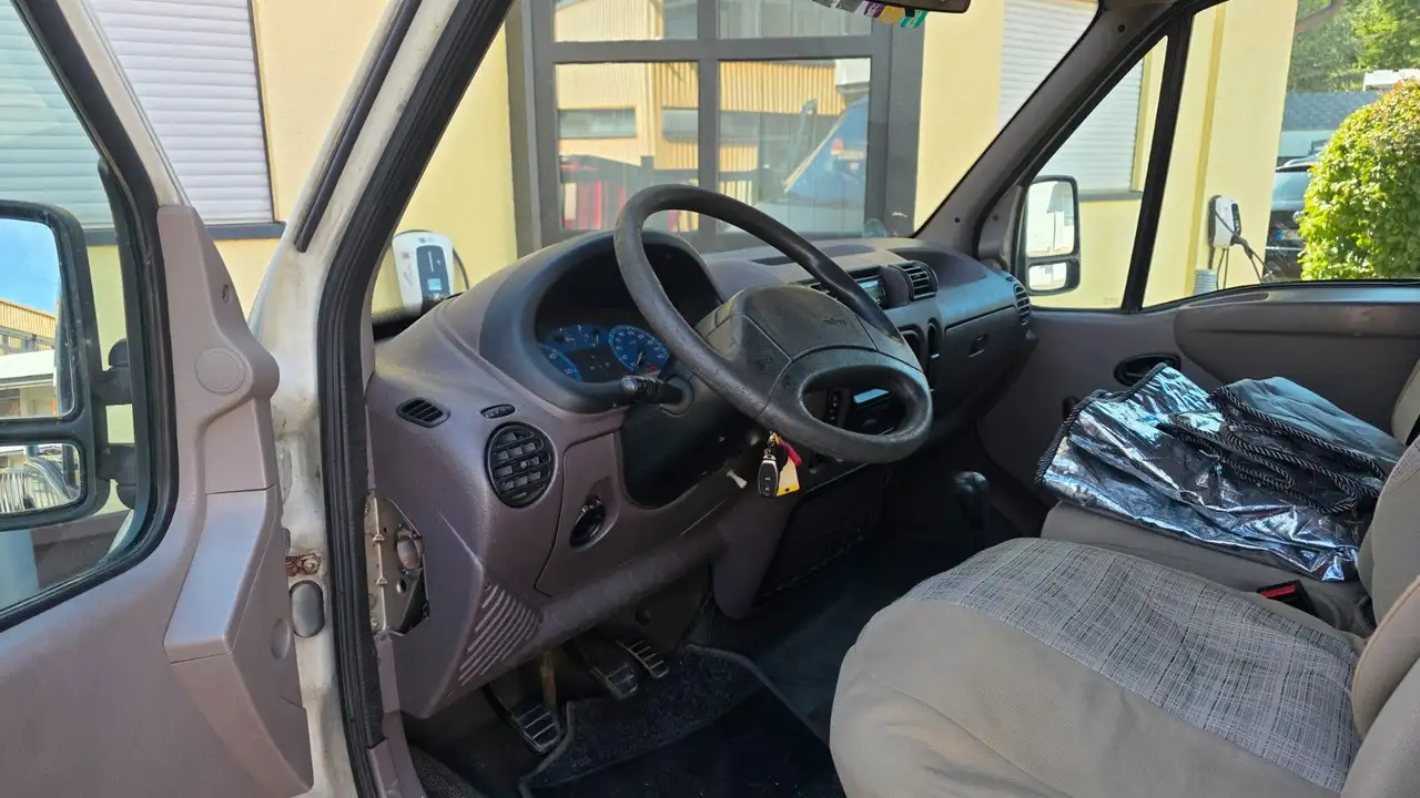 Renault Master Camping, foto 10