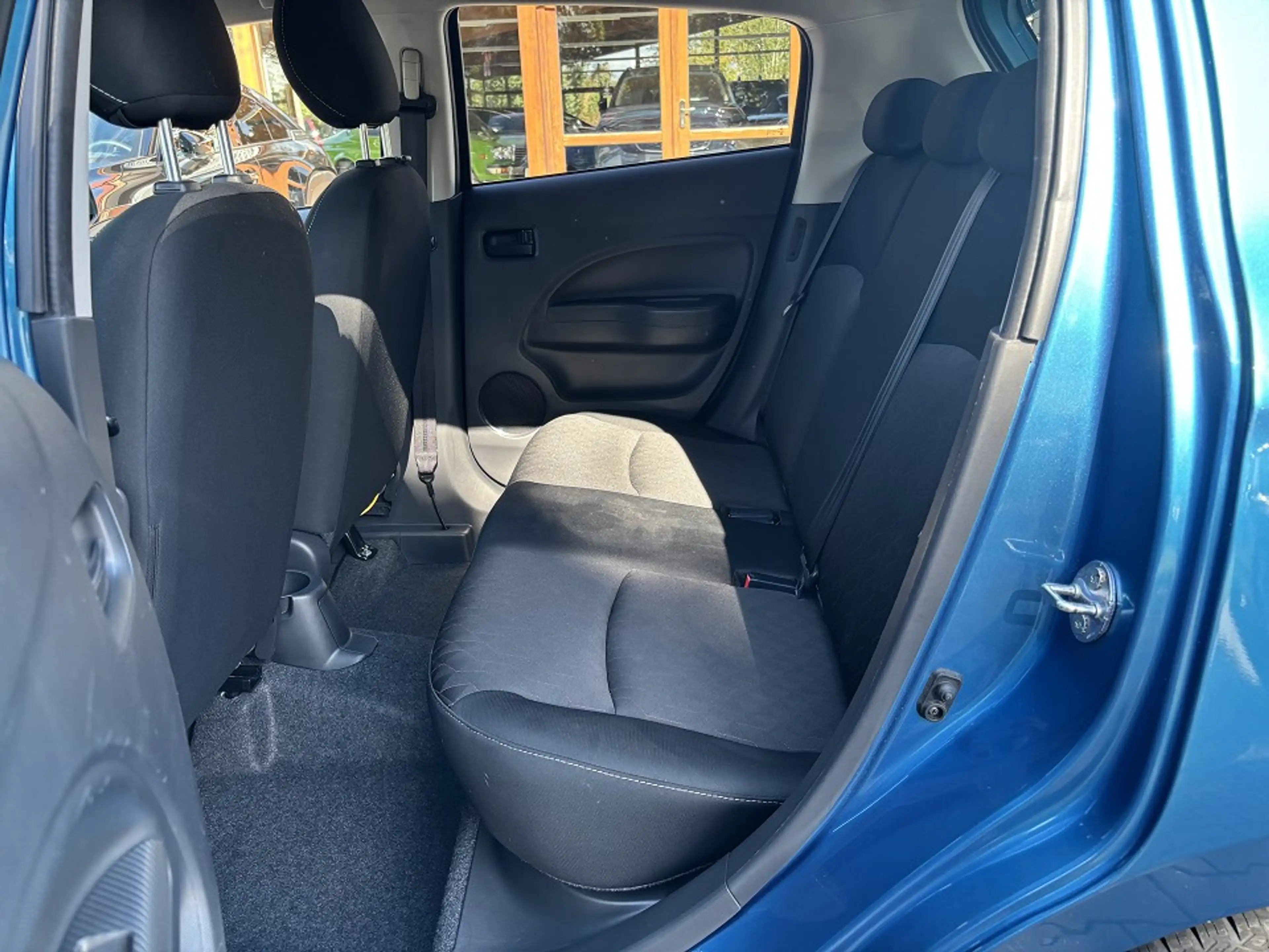 Mitsubishi Space Star Spirit+*Tempomat*Sitzheizung*Navi*CarPlay*DAB* Spi — photo 12