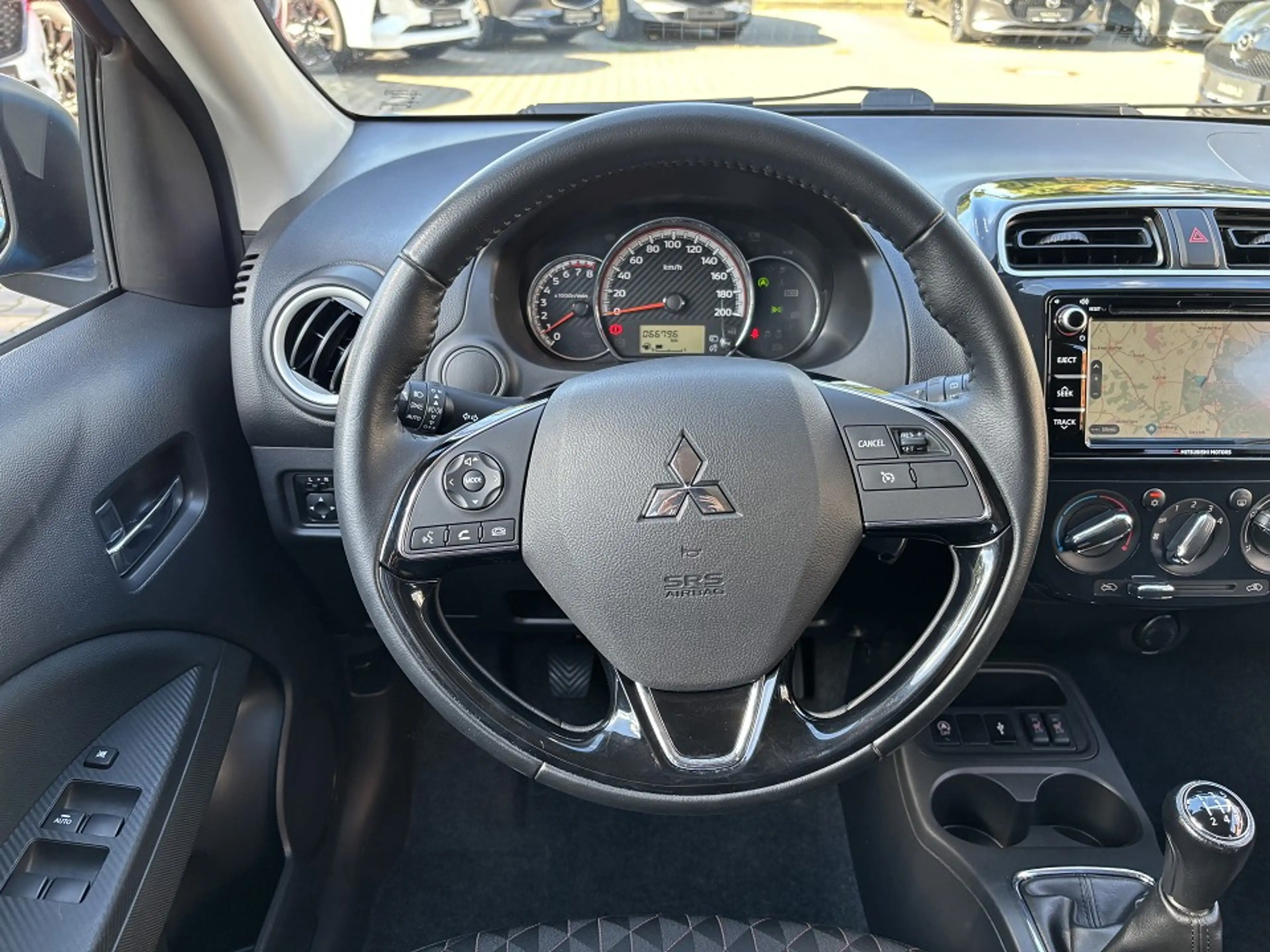 Mitsubishi Space Star Spirit+*Tempomat*Sitzheizung*Navi*CarPlay*DAB* Spi — photo 8
