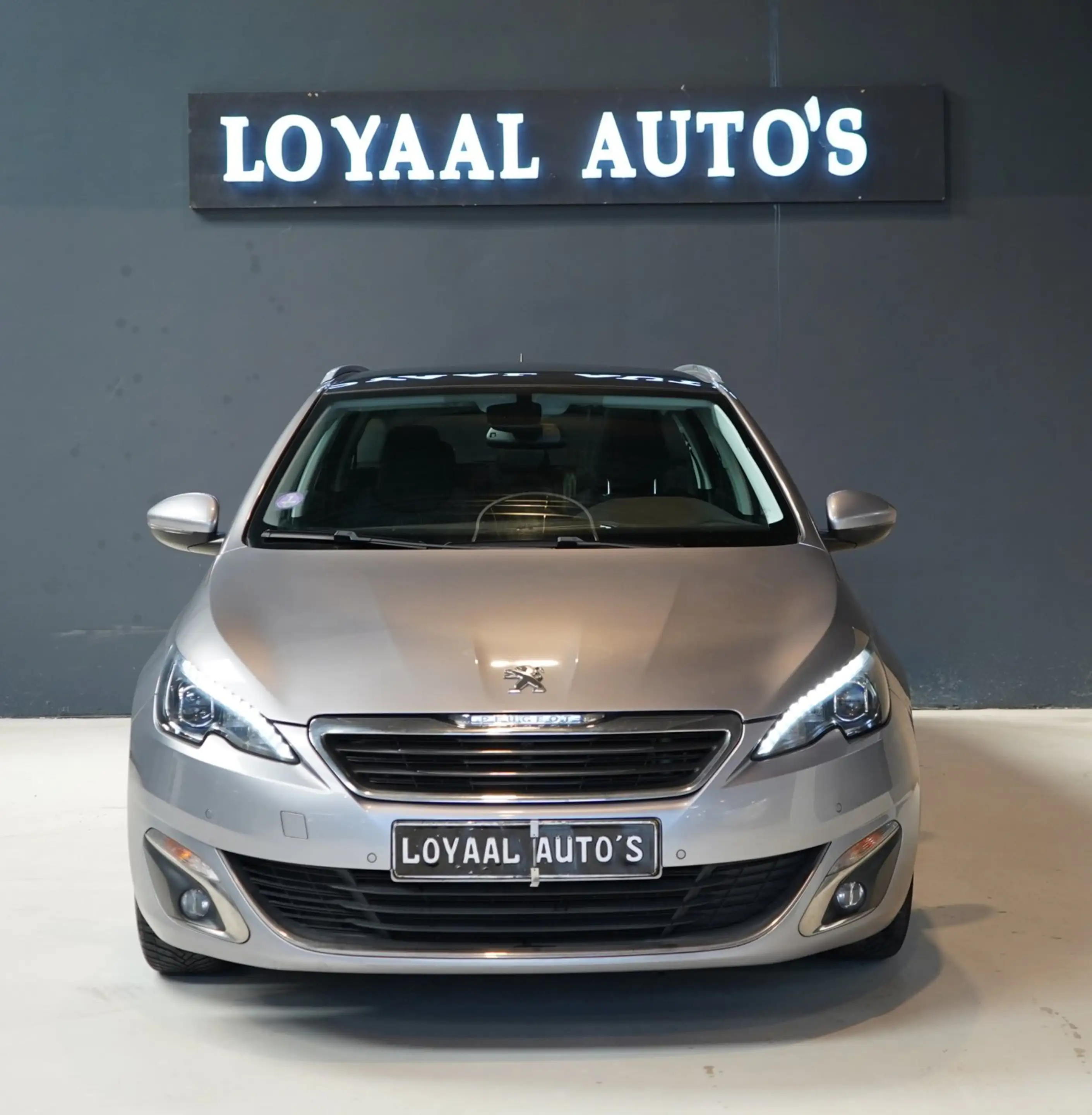 Peugeot 308 SW 1.2 PureTech Blue Lease Premium | TREKHAAK | CR — photo 3