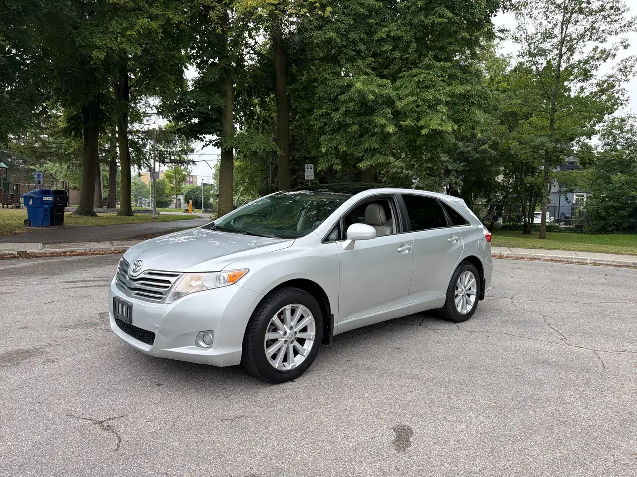 Toyota Venza photo Toyota Venza
