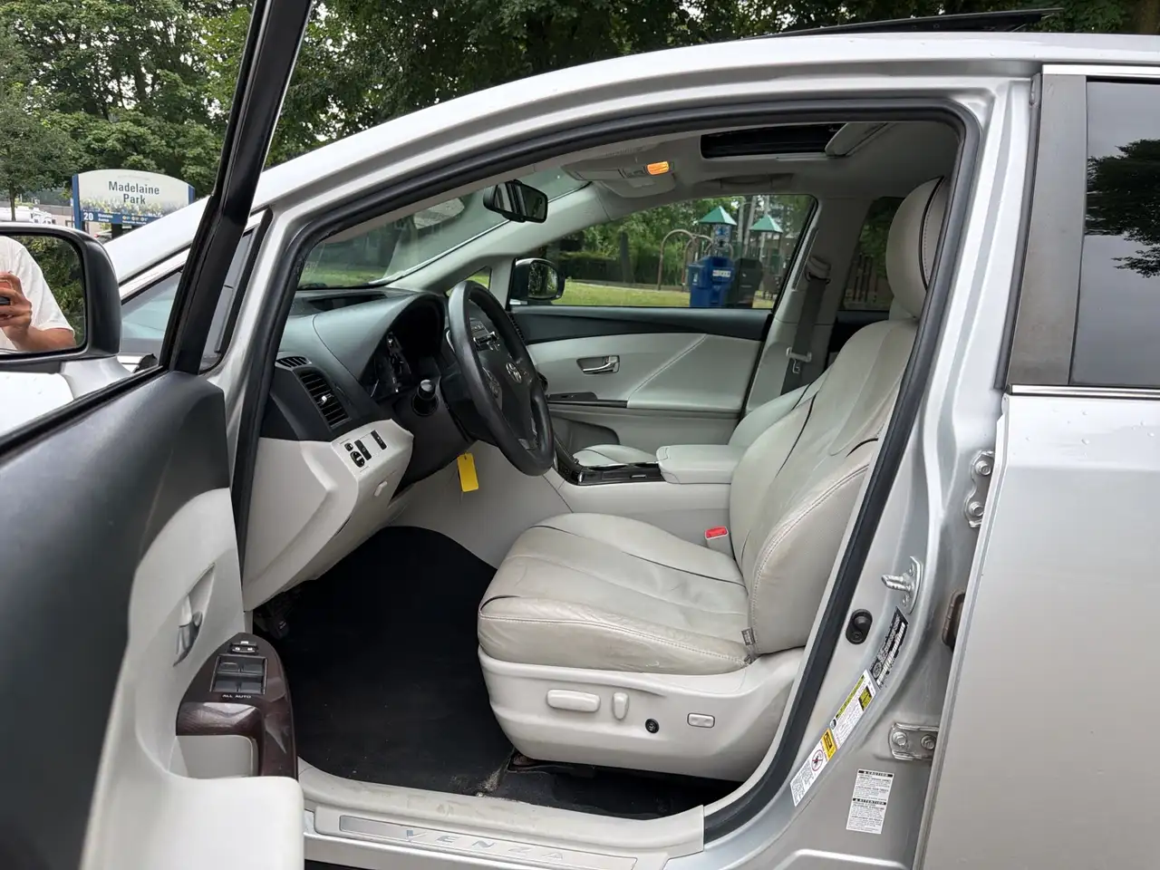 Toyota Venza photo Toyota Venza