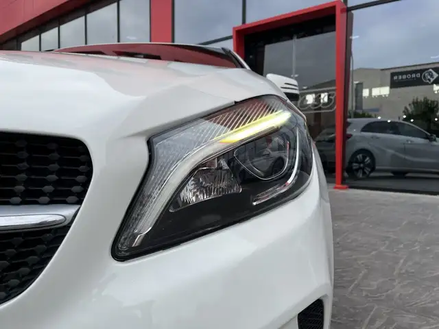 Mercedes-Benz A-Class view 12