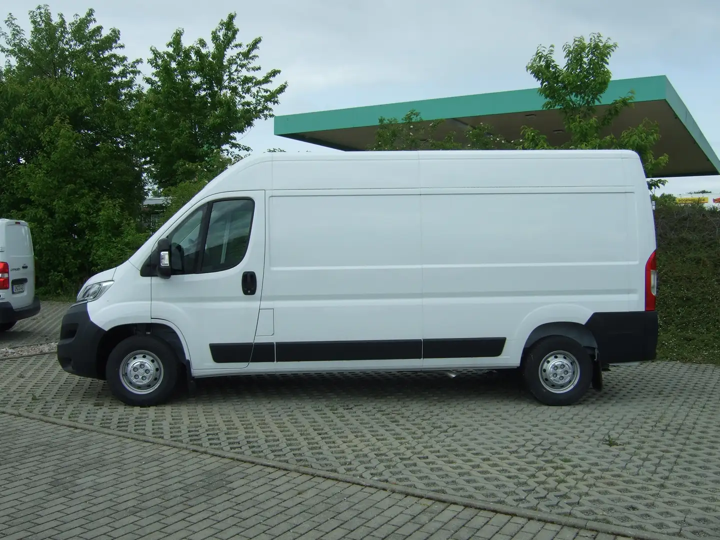 Citroen Jumper 35 L3H2 BlueHDi 140 Großraumkasten Klima Boden Weiß - 1