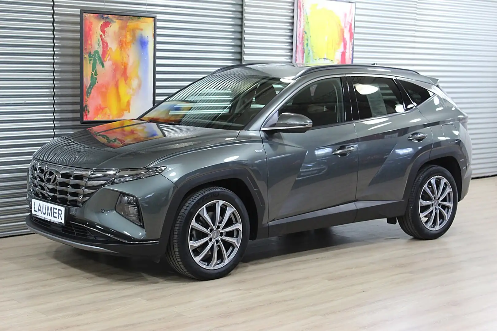 Hyundai TUCSON Tucson 1,6 T-GDI 2WD 48V Trend Line DCT Automatik Grau - 1