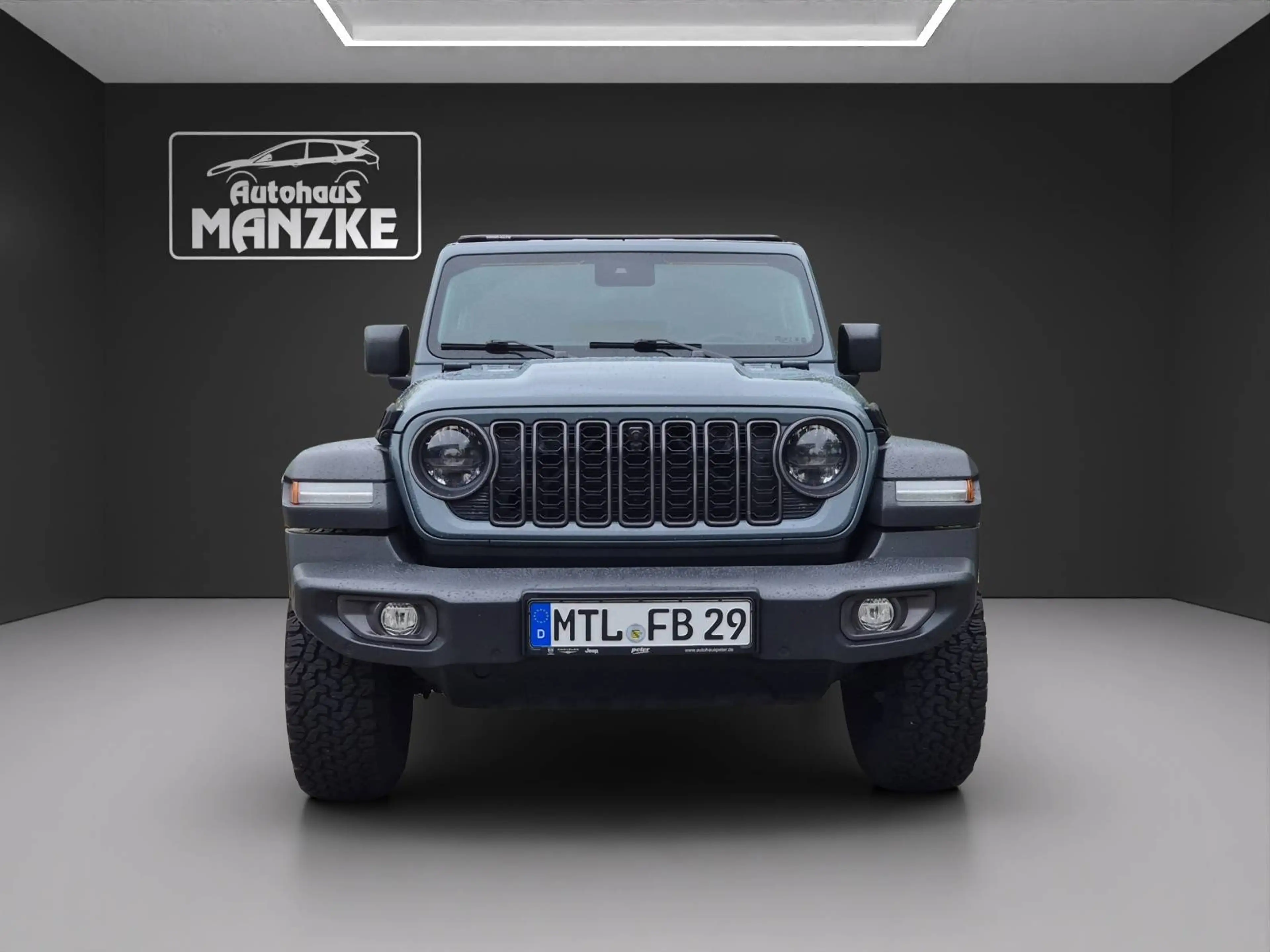 Jeep Wrangler Rubicon — photo 8