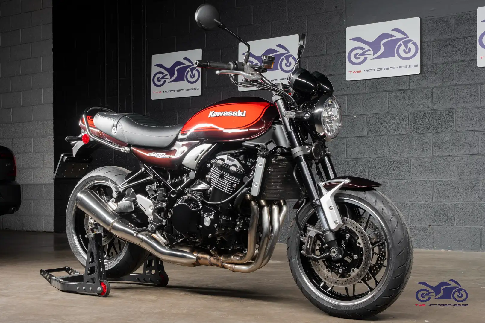 Kawasaki Z900RS Maro - 2
