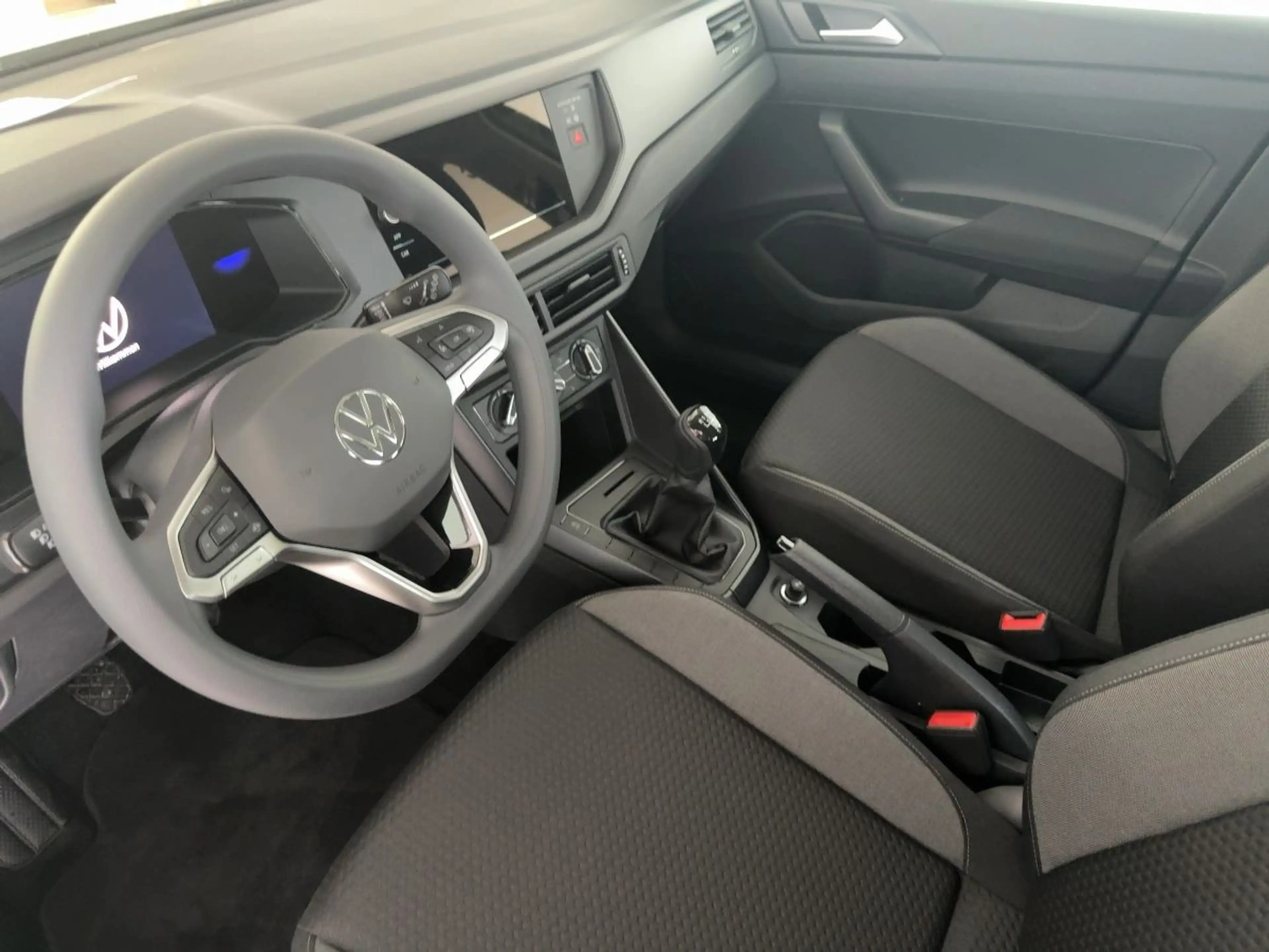 Volkswagen Taigo 1.0 TSI Klima App-Connect SHZ PDC 5J. Gara — photo 8