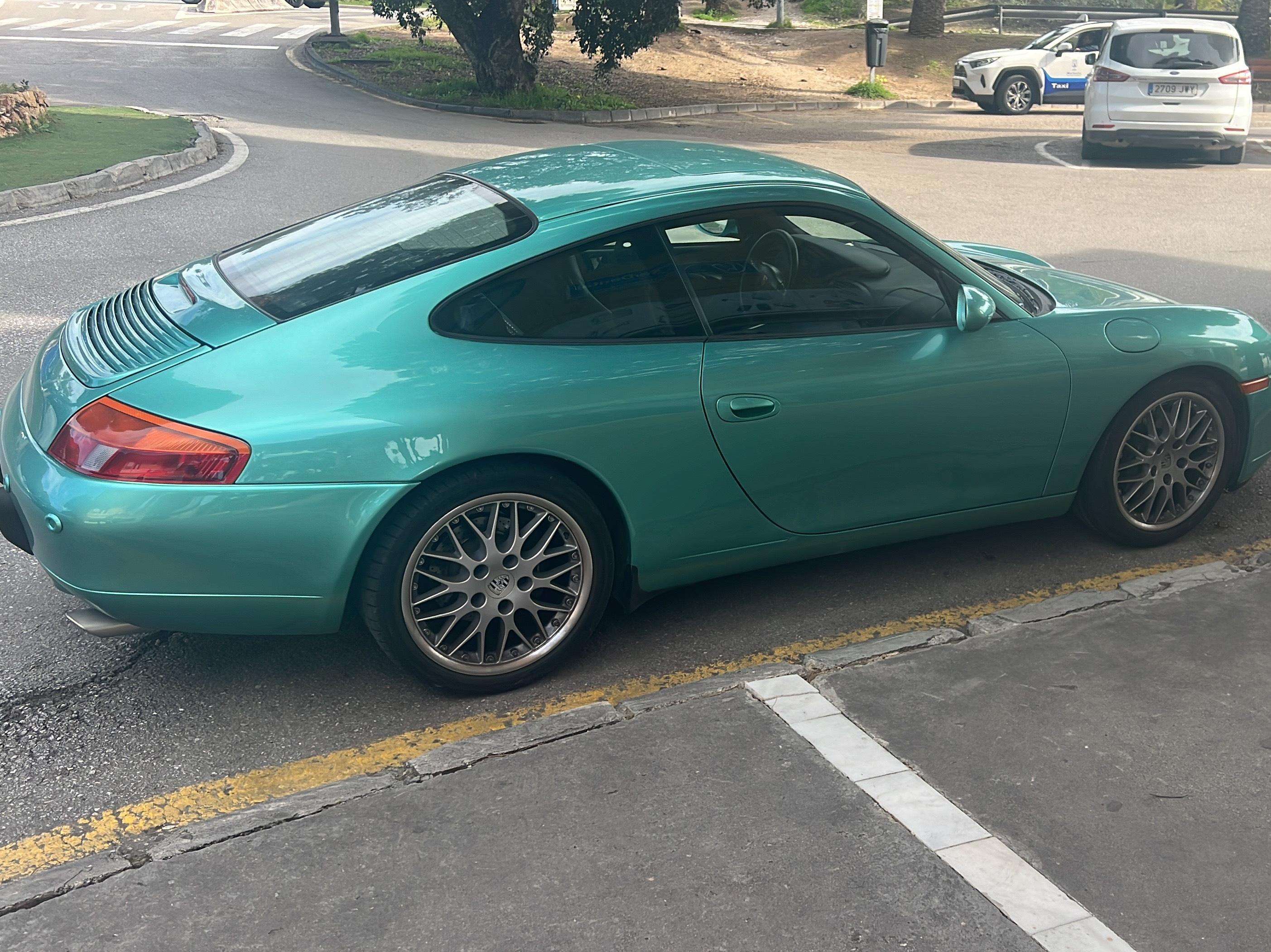 Porsche 911 911 3.6 Carrera 2 Coupé Tiptronic - foto 1