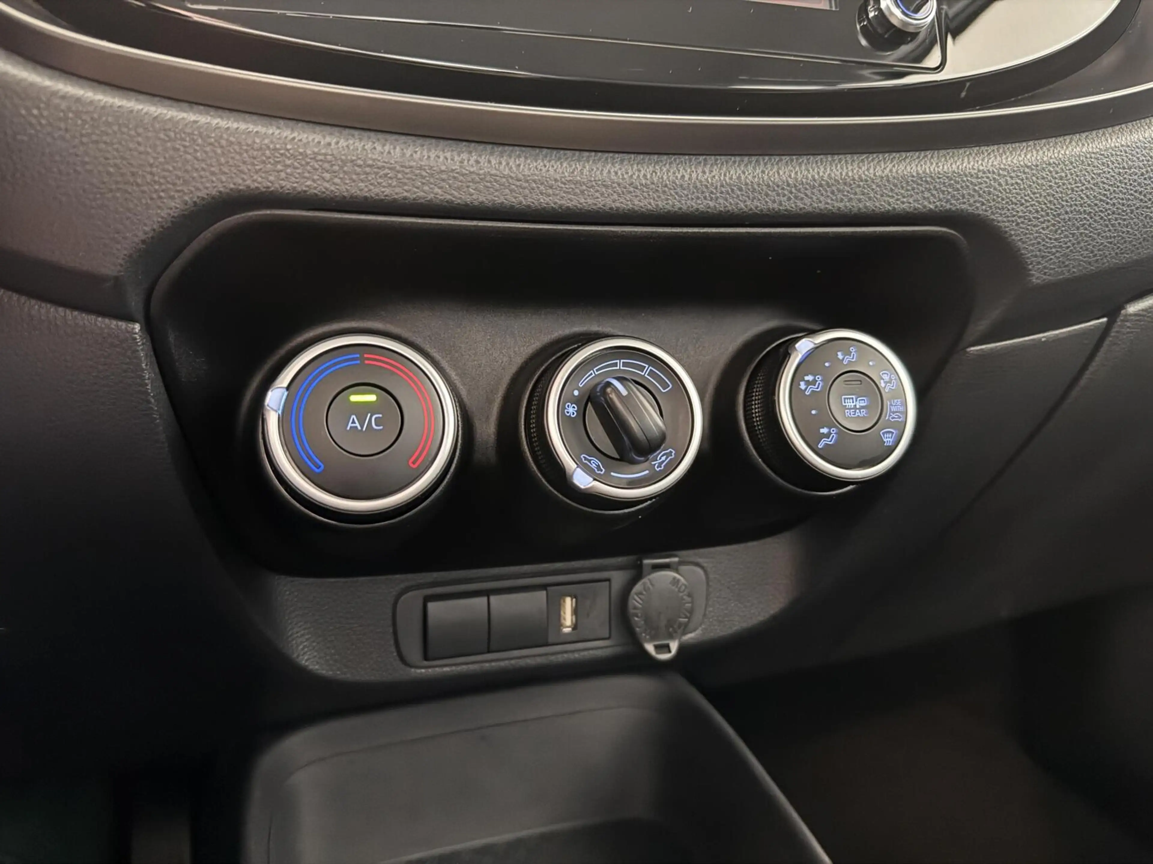 Toyota Aygo X 1.0 VVT-i MT Play Camera|CarPlay|Adapt.Cruise| — photo 8