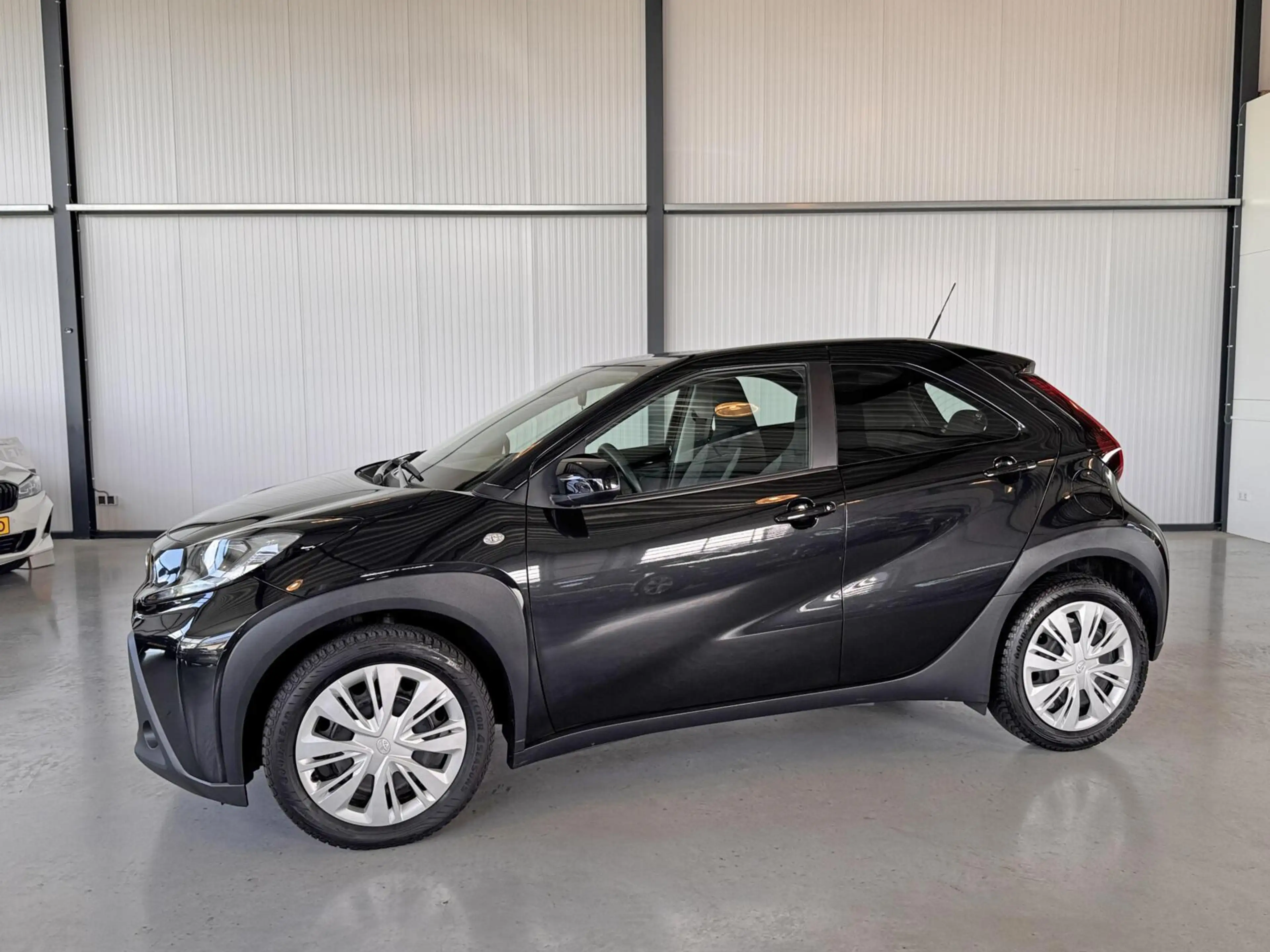 Toyota Aygo X 1.0 VVT-i MT Play Camera|CarPlay|Adapt.Cruise| — photo 6