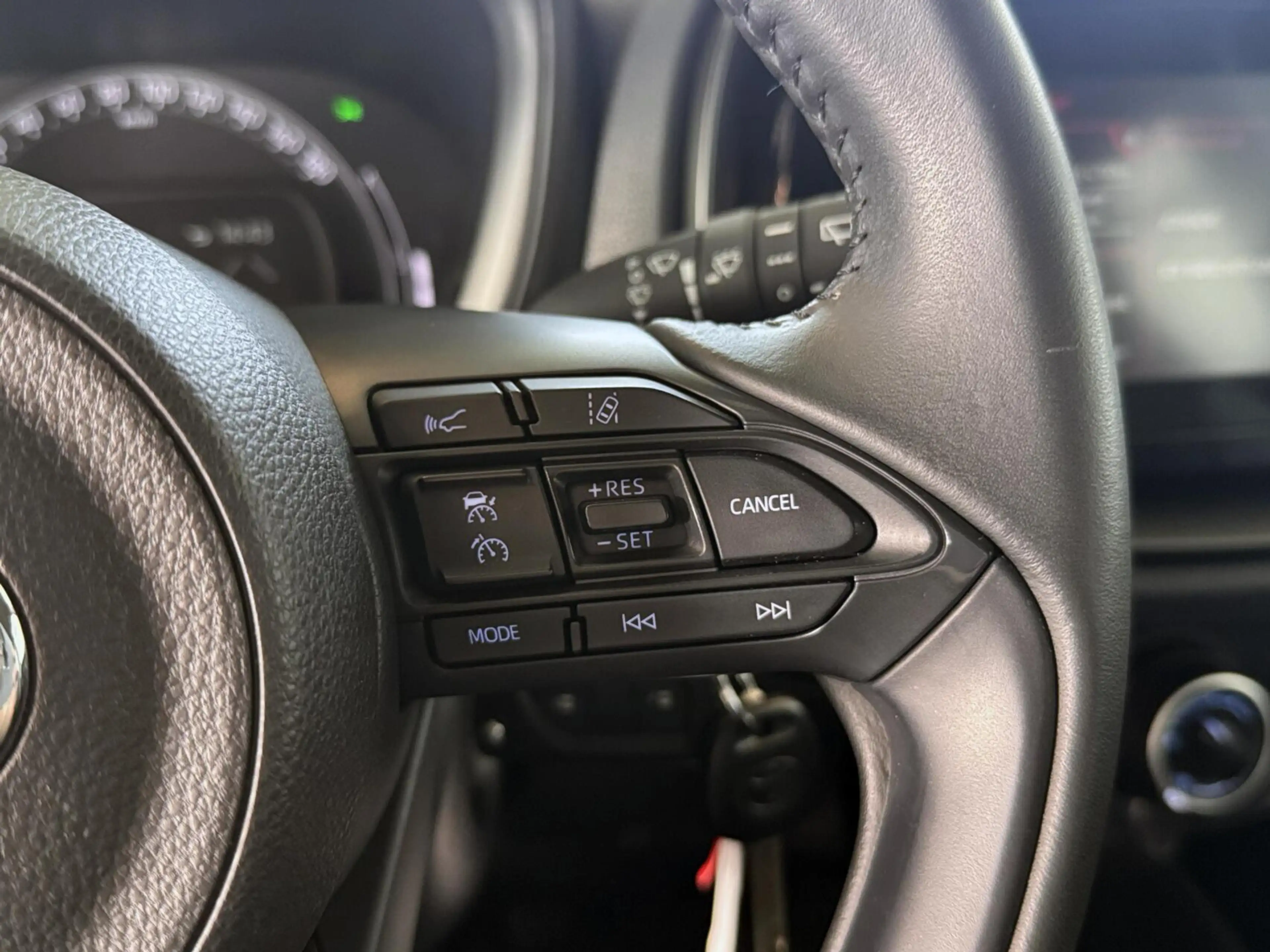 Toyota Aygo X 1.0 VVT-i MT Play Camera|CarPlay|Adapt.Cruise| — photo 7