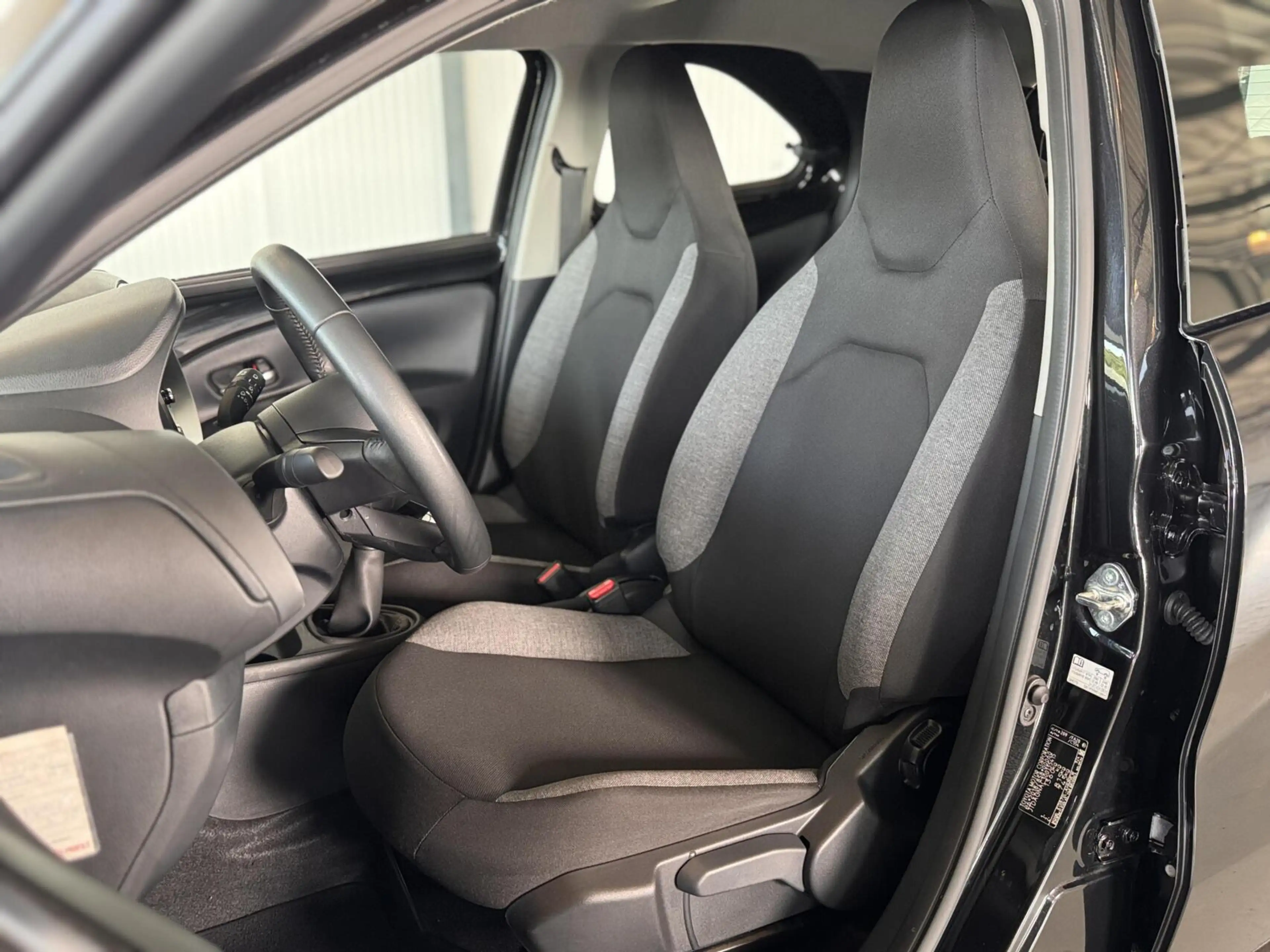 Toyota Aygo X 1.0 VVT-i MT Play Camera|CarPlay|Adapt.Cruise| — photo 5