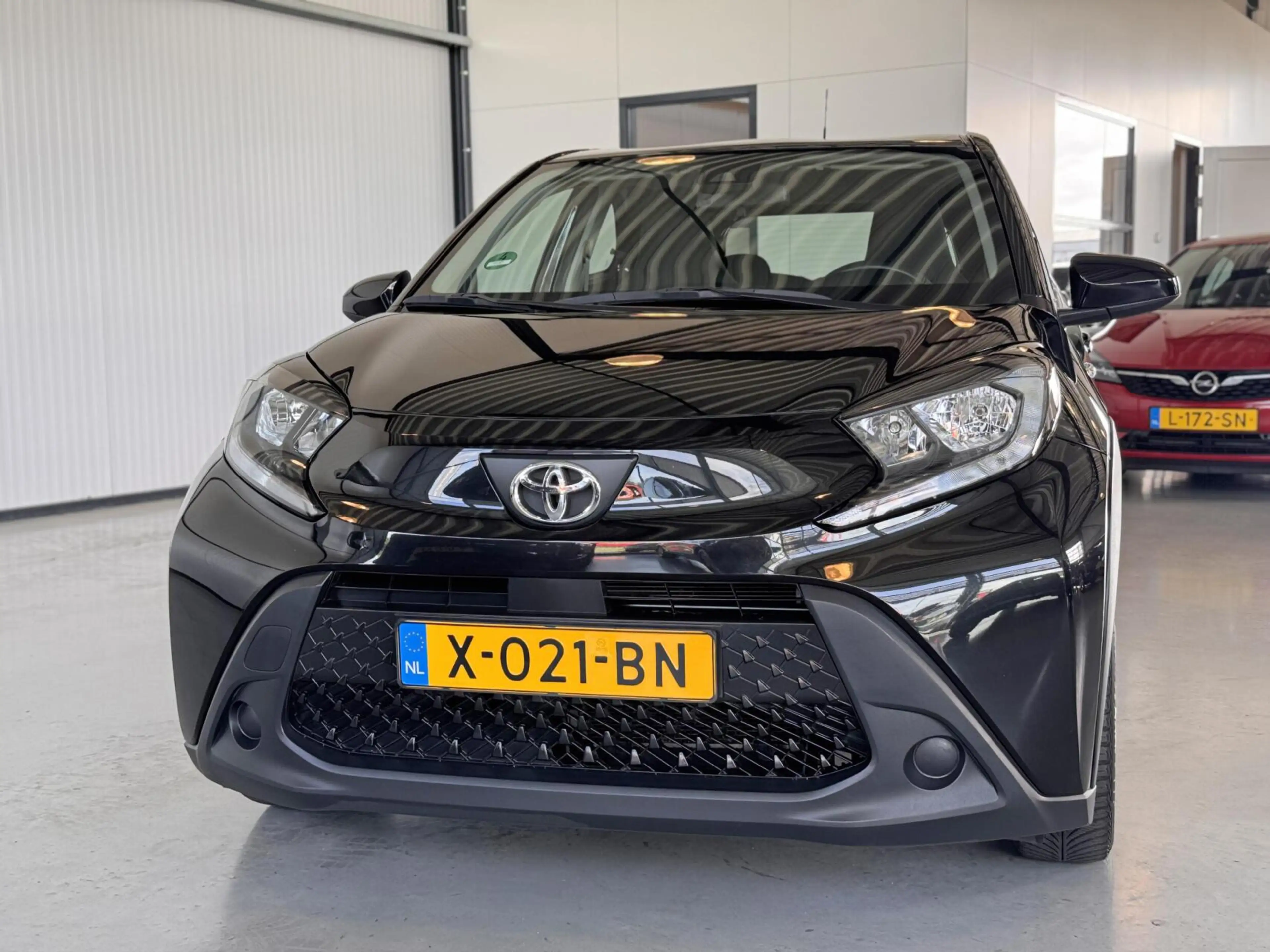 Toyota Aygo X 1.0 VVT-i MT Play Camera|CarPlay|Adapt.Cruise| — photo 19