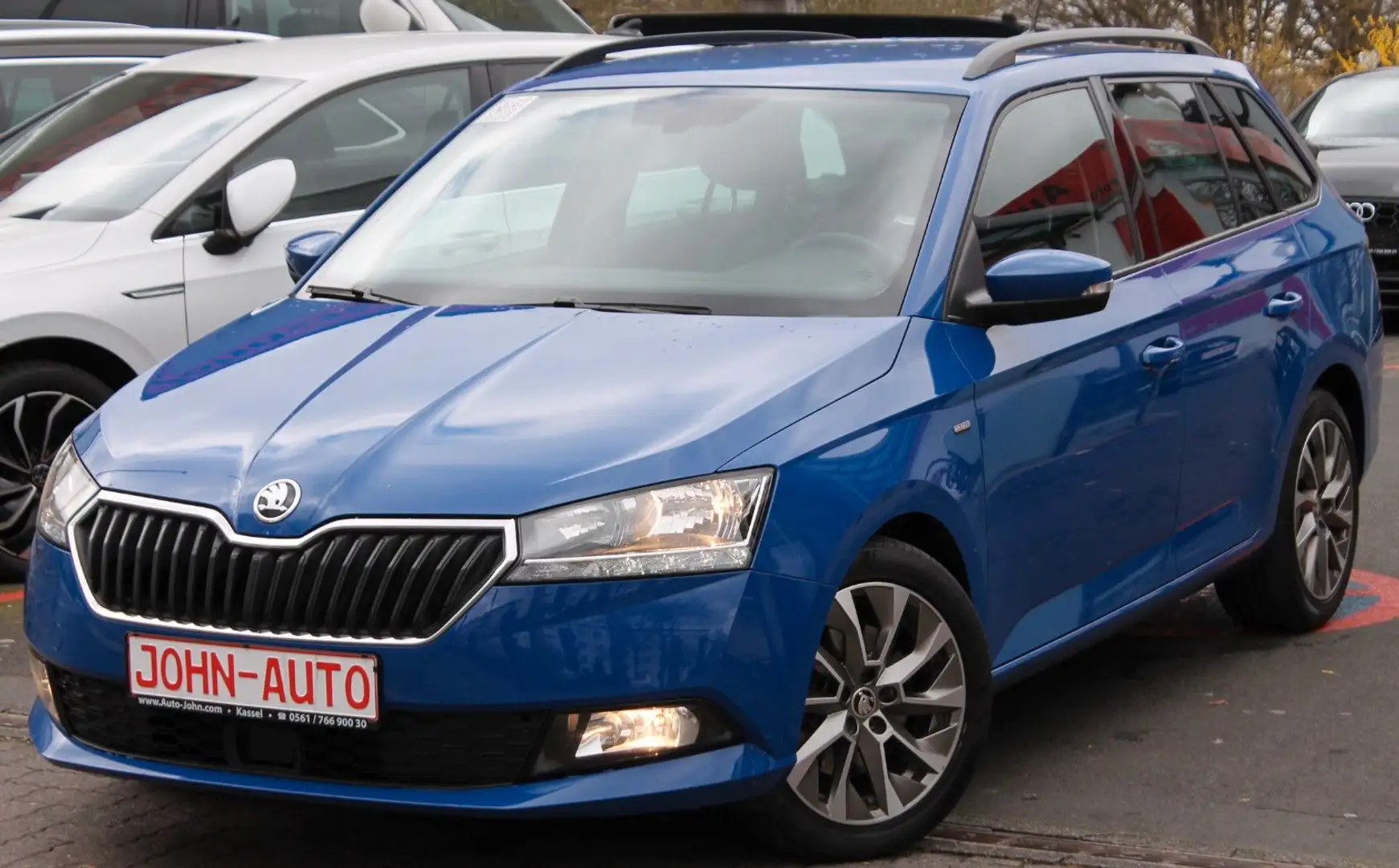 Skoda Fabia Combi Clever*DSG*1.Hd*8 Räder*PDC*ALU*AHK Blau - 1