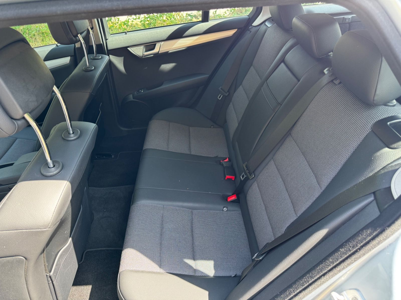 Mercedes-Benz C 180 T Avantgarde mit 70320 km !! — photo 11