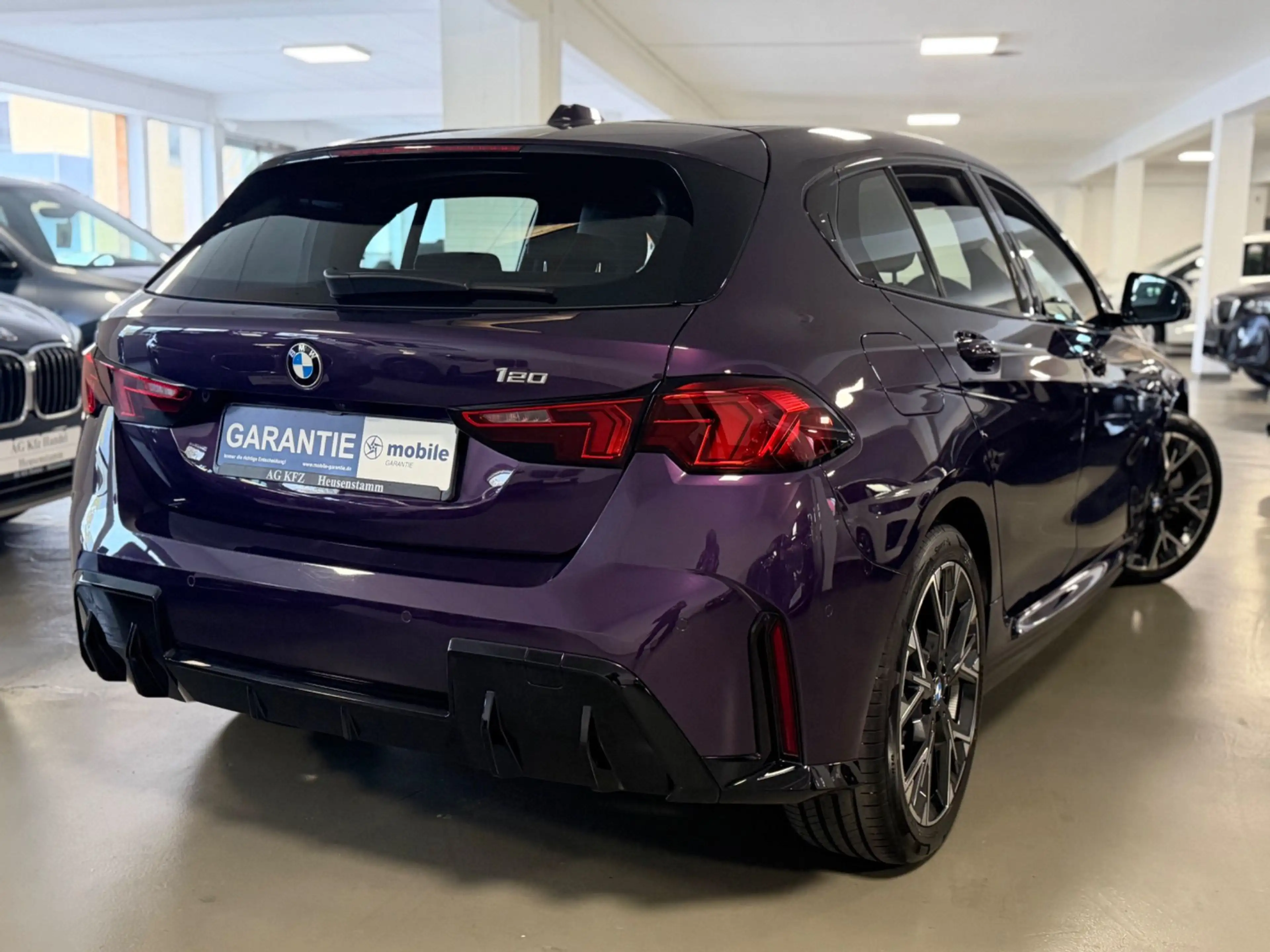 BMW 120 i M Sport MASSAGE/360°KAMERA/HUD/LED/ICONIC — photo 13