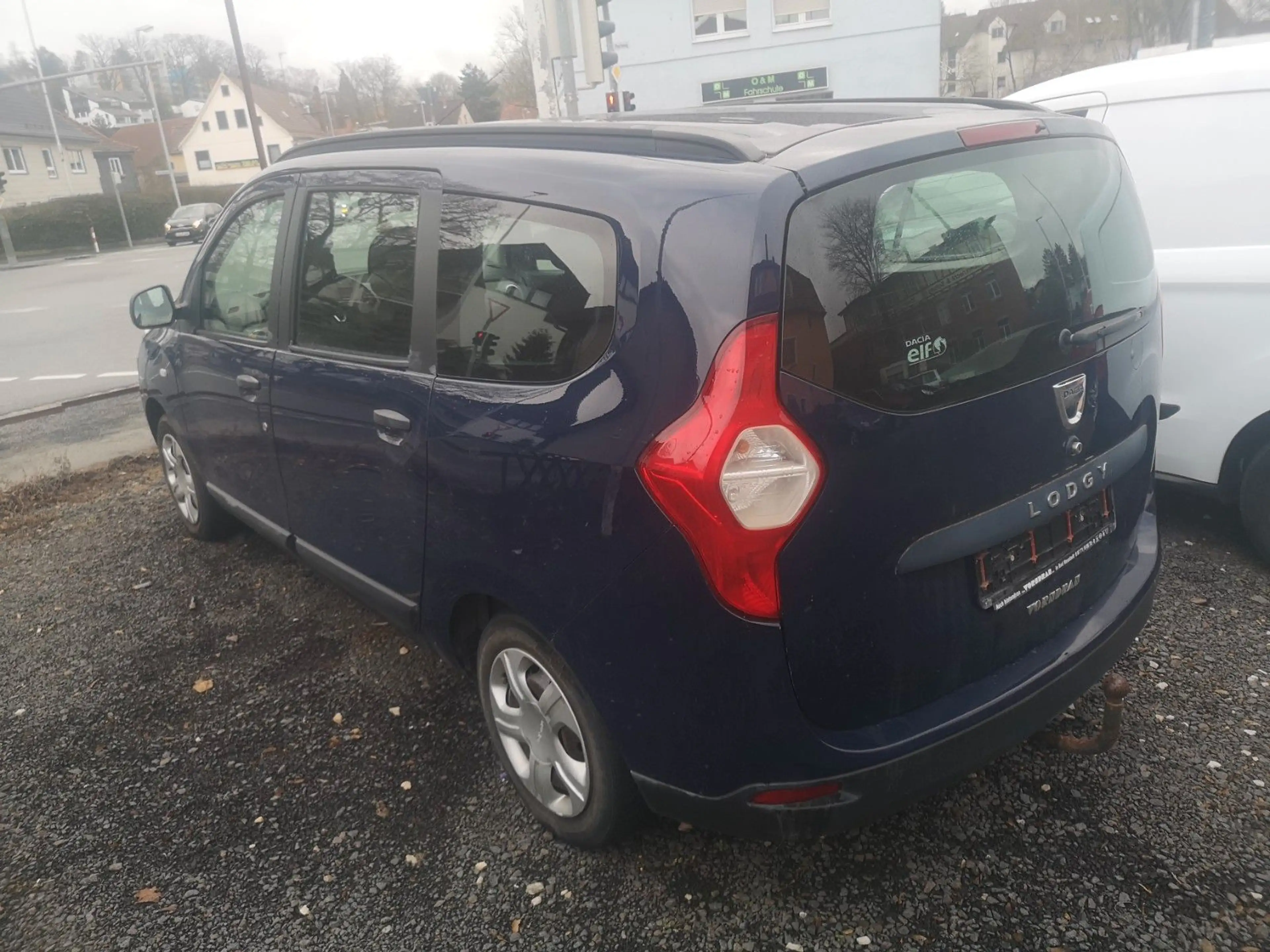 Dacia Lodgy 1.6 SCe 100 Lauréate 7 SITZE — photo 4