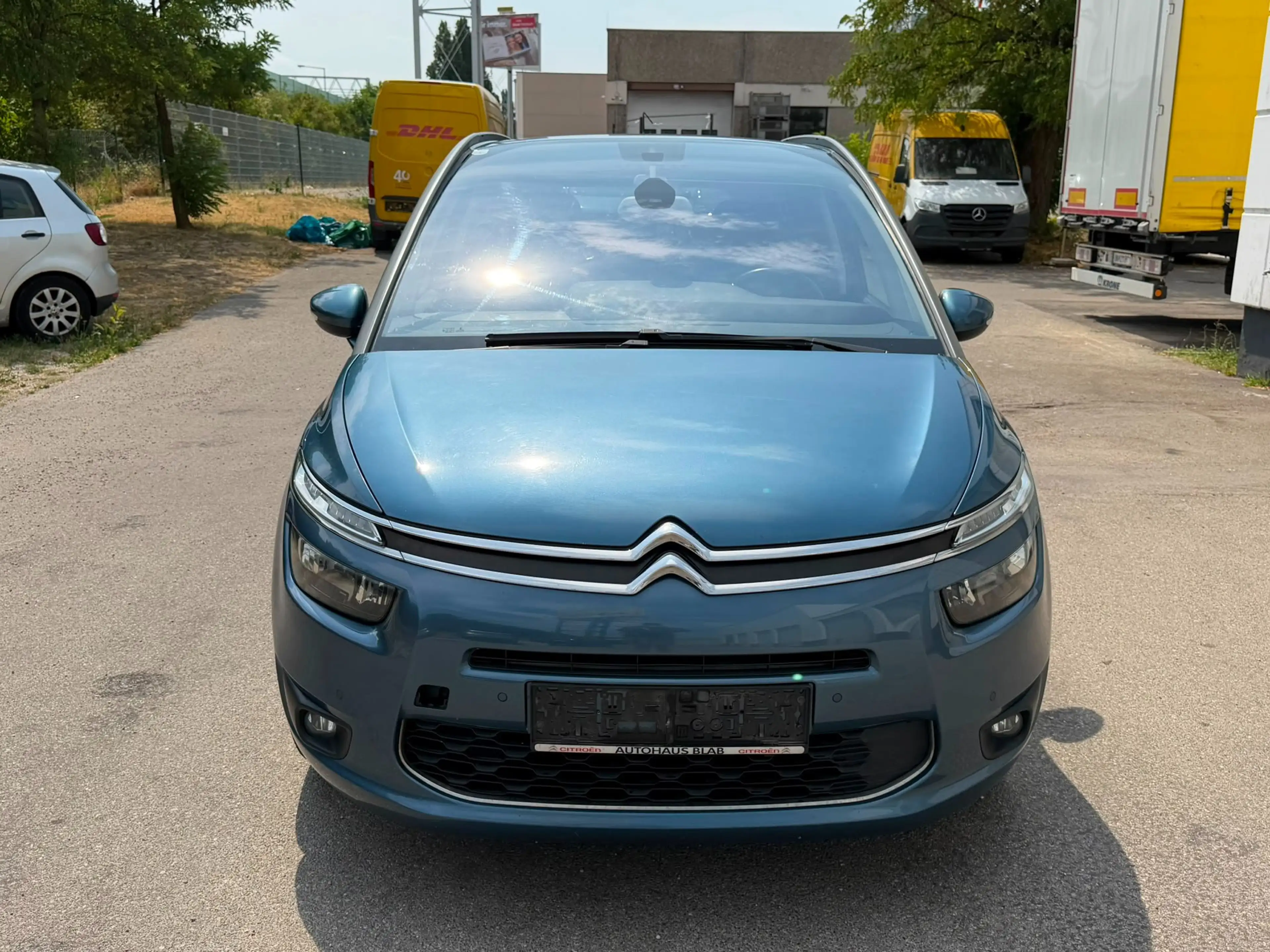 Citroen Grand C4 SpaceTourer e-HDi 115 Exclusive 7-Sitzer Autom. PICKERL 03/27 — photo 3