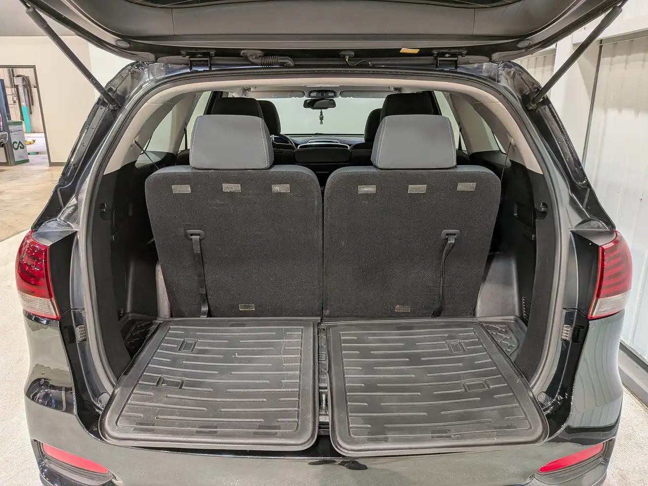 Kia Sorento photo Kia Sorento