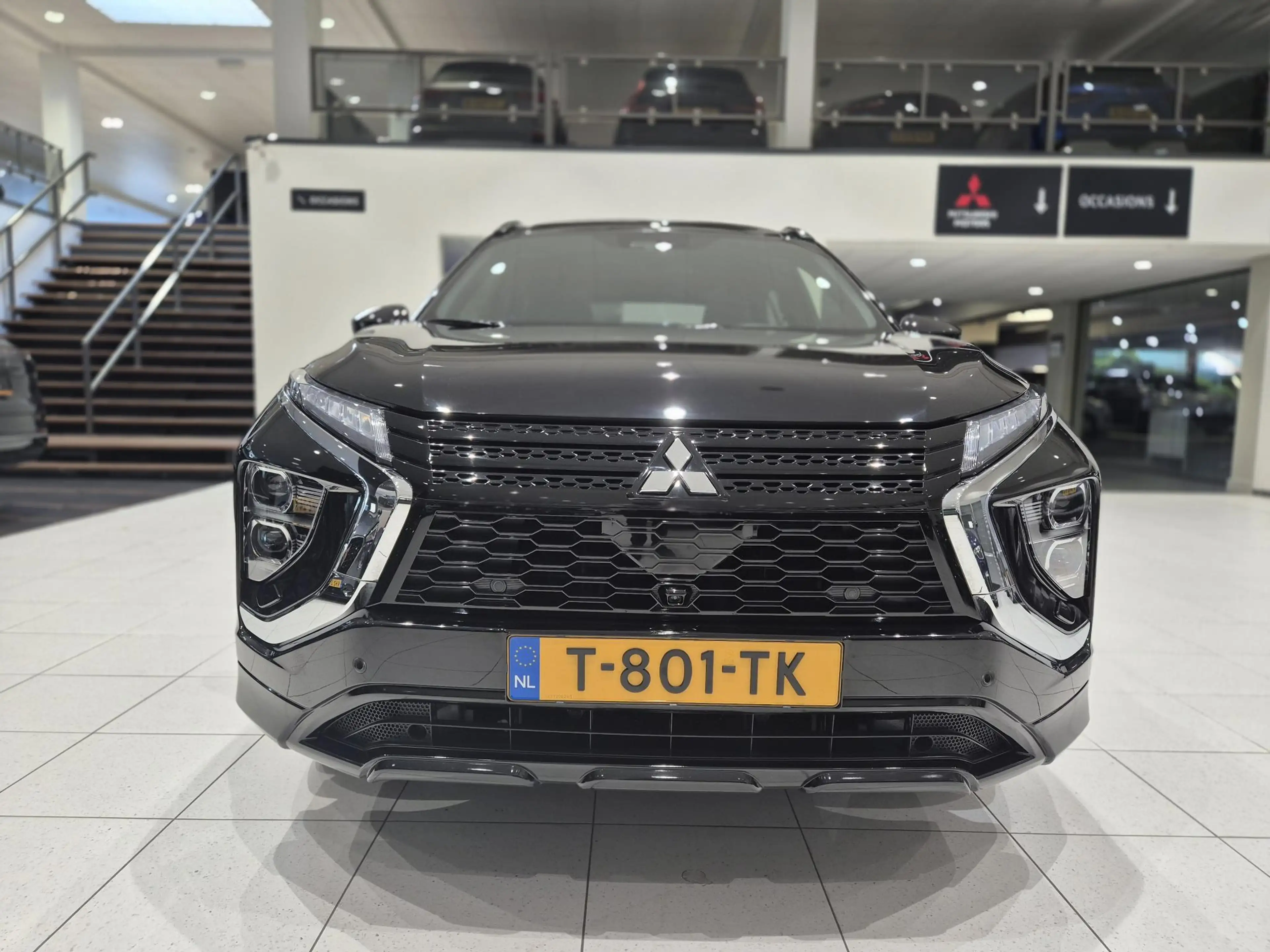 Mitsubishi Eclipse Cross 2.4 PHEV Instyle | Trekhaak | Panoramadak | Leder — photo 14