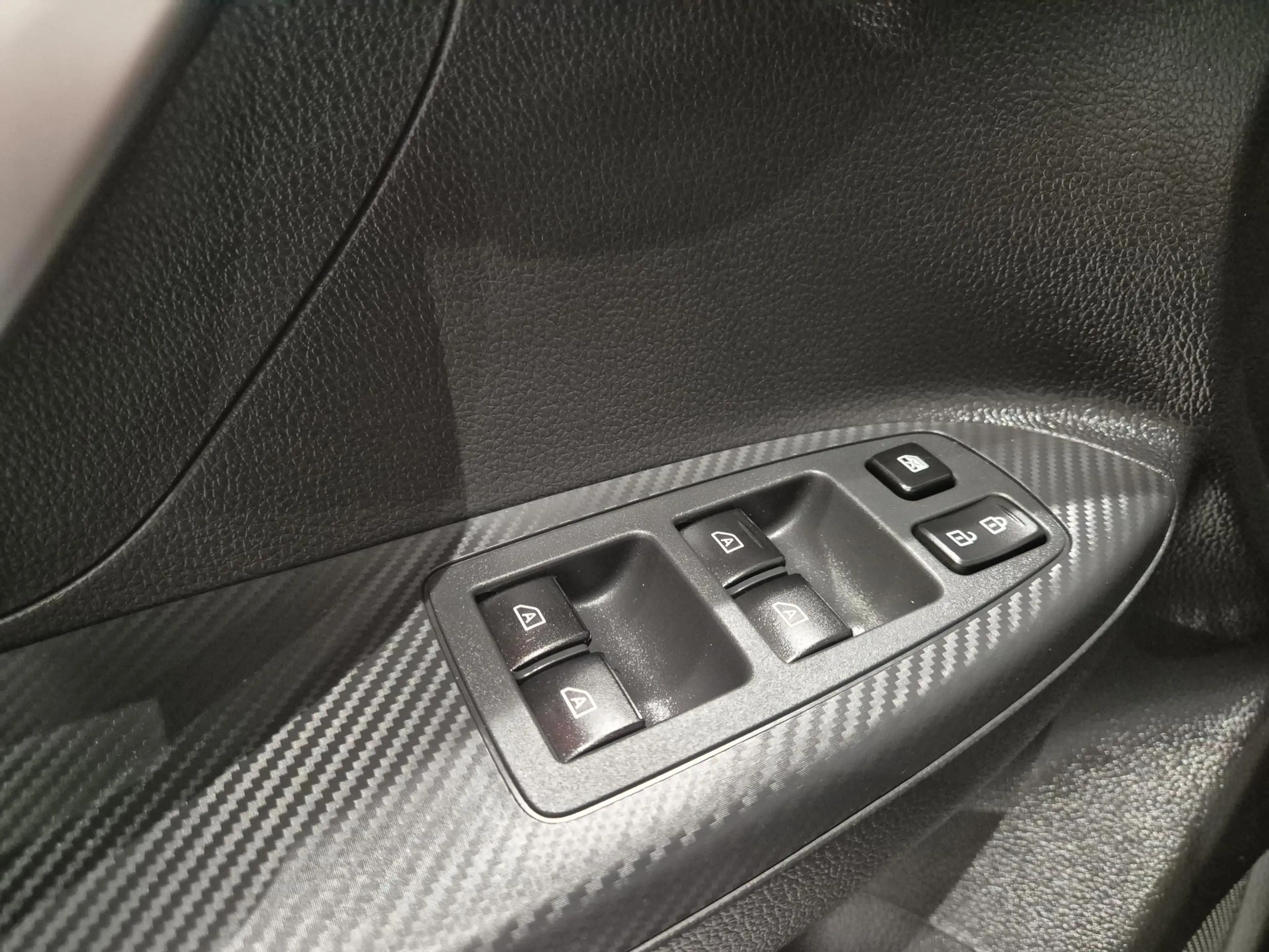 Mitsubishi Eclipse Cross 2.4 PHEV Instyle | Trekhaak | Panoramadak | Leder — photo 16