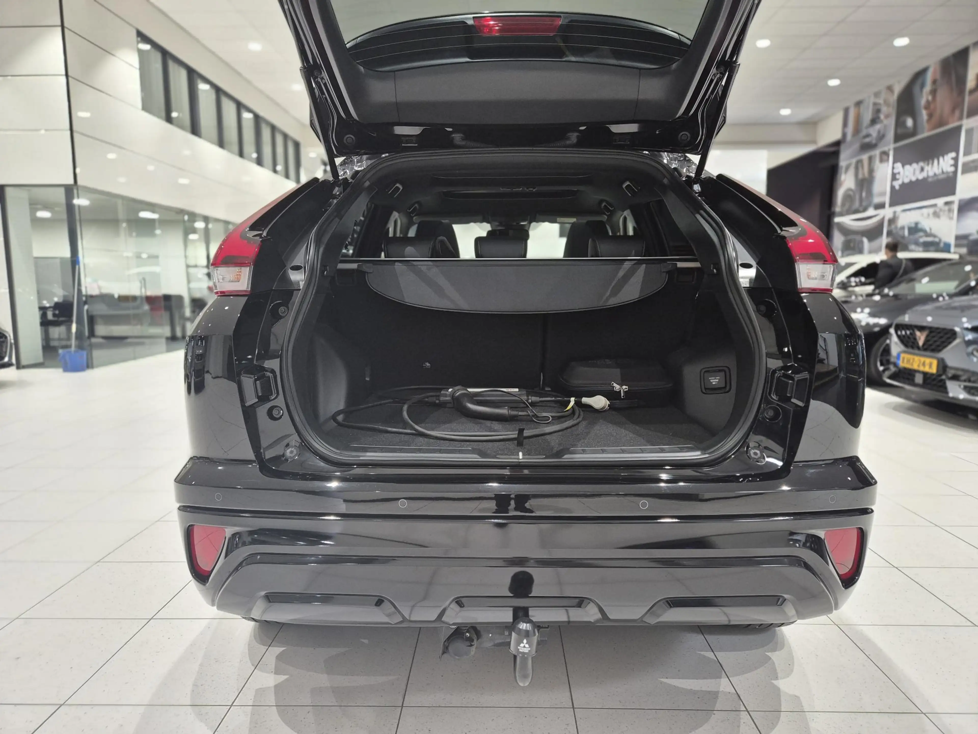Mitsubishi Eclipse Cross 2.4 PHEV Instyle | Trekhaak | Panoramadak | Leder — photo 7