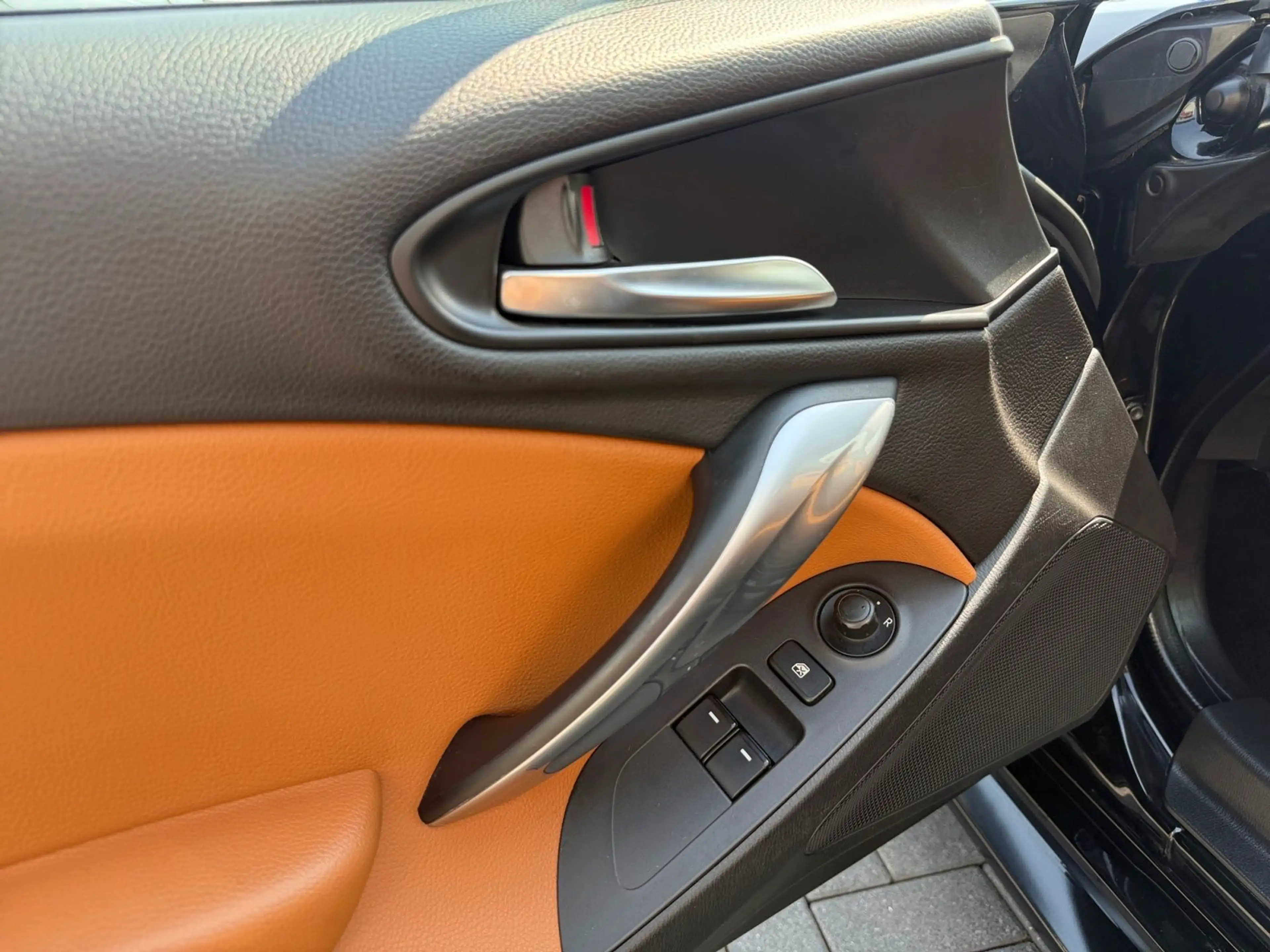 Fiat 124 Spider 1.4 MultiAir Turbo Lusso*RFK*BOSE*LED — photo 10