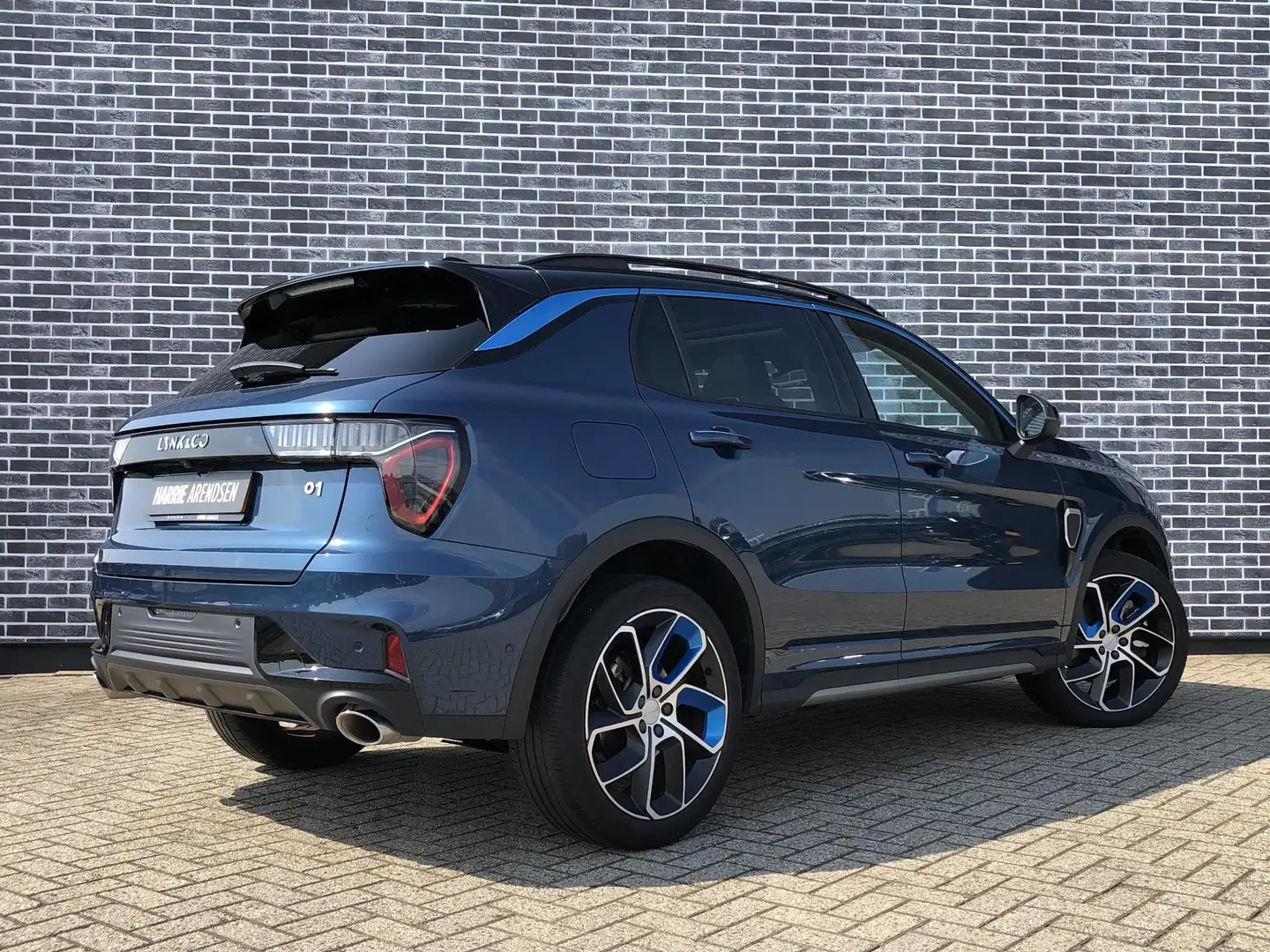 Lynk & Co 01 Plug-in Hybrid | Panoramadak | Adaptive cruise con Bleu - 2