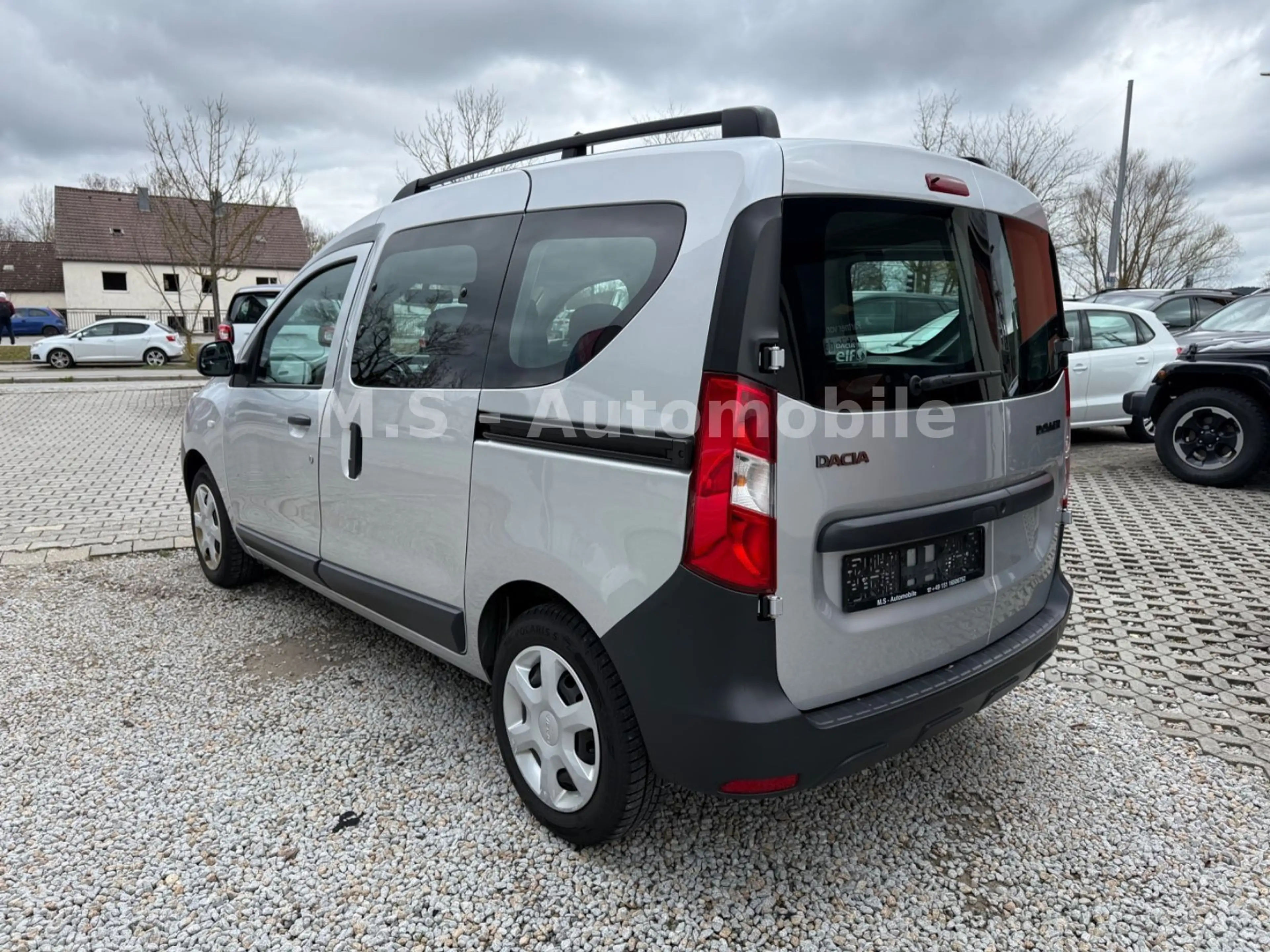 Dacia Dokker 1.6 Essential*2.Hand*Klima*USB* Bluetooth — photo 3