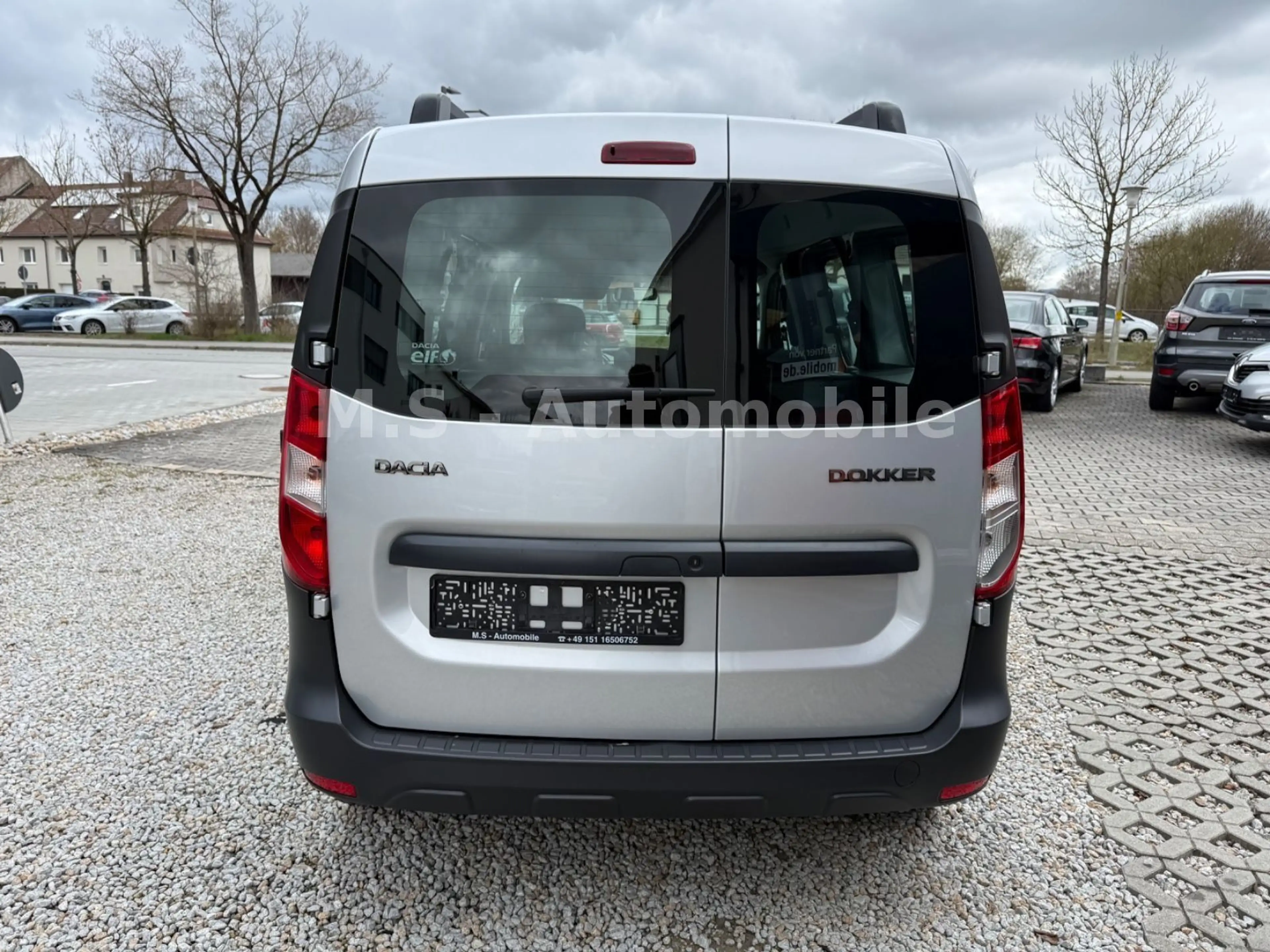 Dacia Dokker 1.6 Essential*2.Hand*Klima*USB* Bluetooth — photo 4