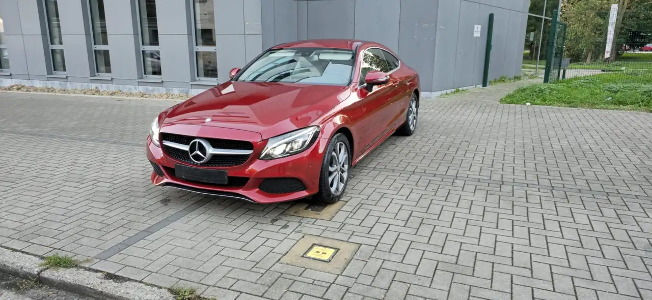 Mercedes-Benz C 180