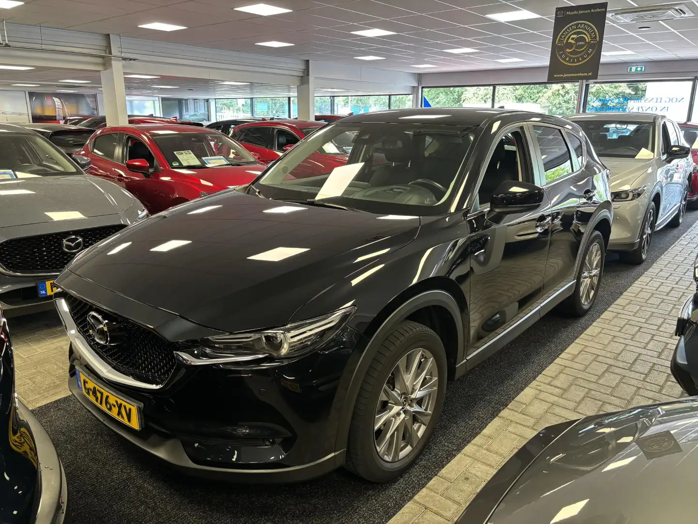 Mazda CX-5 2.0 SkyActiv-G 165 Sport Selected , Automaat, Trek Schwarz - 2