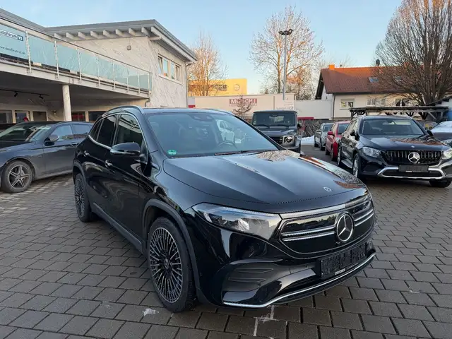 Mercedes-Benz EQA 250+ MBUX*AMG*Pano*Rcam*Ambi*AHK