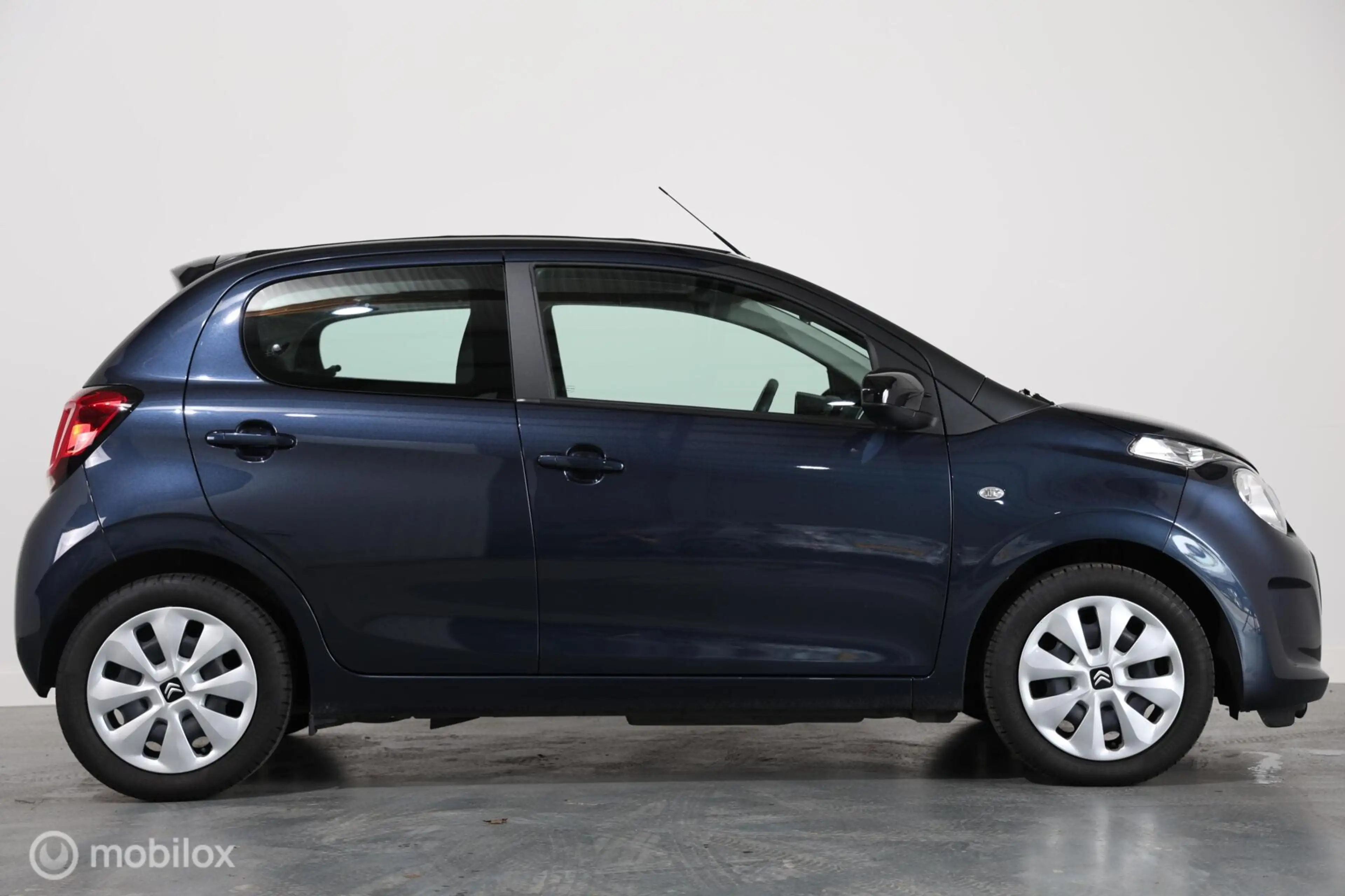 Citroen C1 1.0 e-VTi Airscape Feel - Cabrio - Cruise control — photo 9