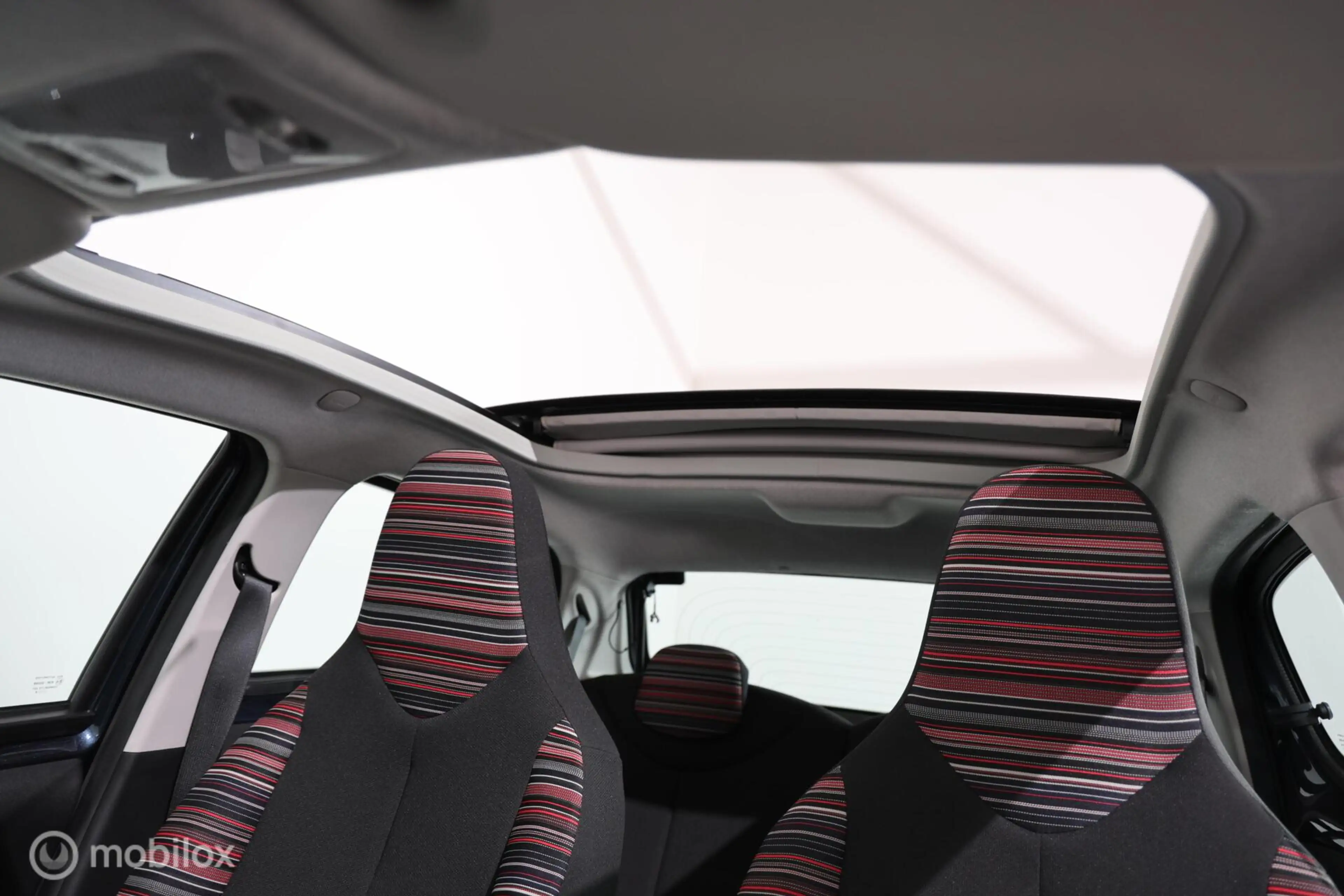 Citroen C1 1.0 e-VTi Airscape Feel - Cabrio - Cruise control — photo 13