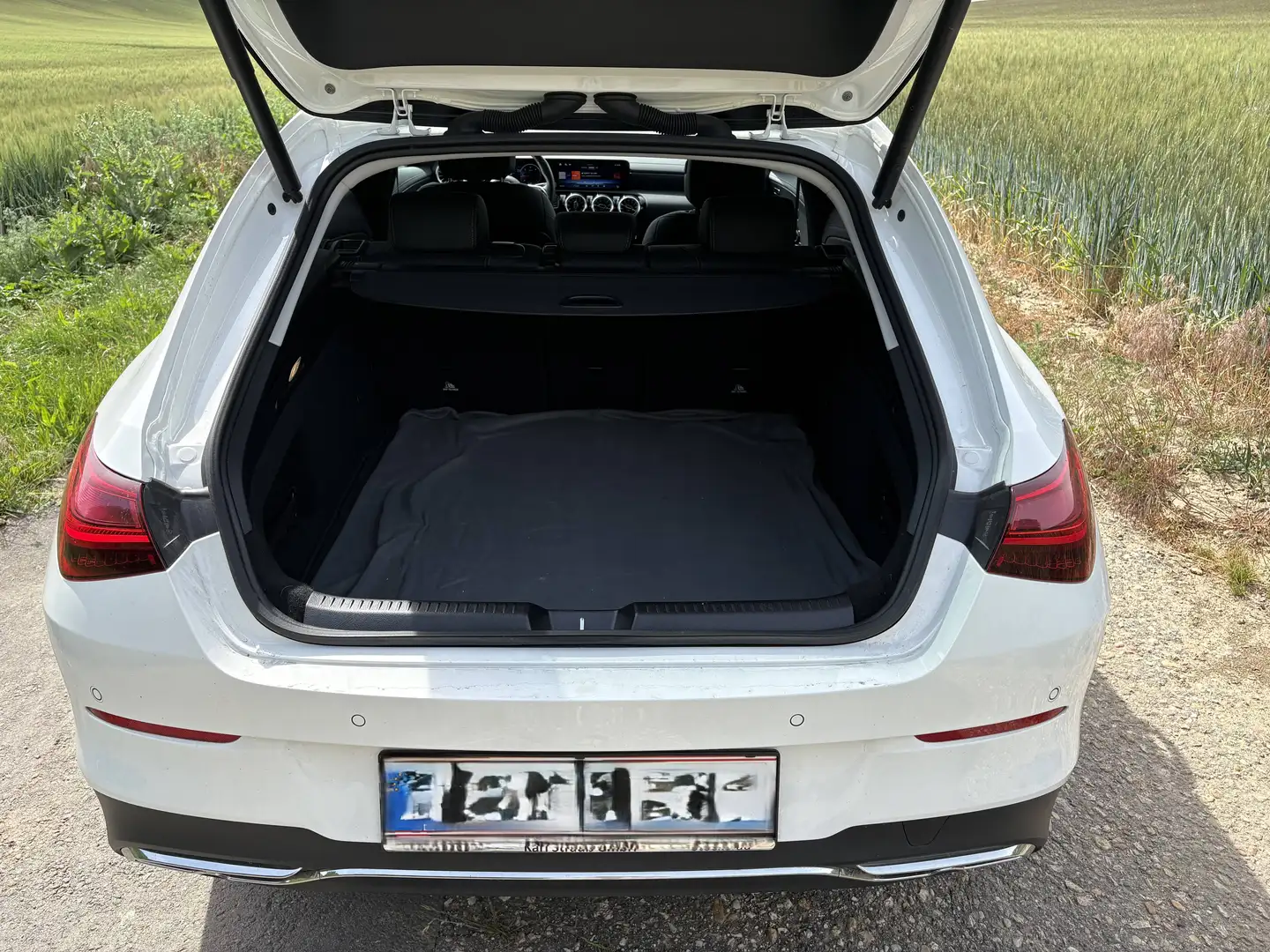 Mercedes-Benz CLA 200 CLA 200d Shooting Brake Österreich-Edition Aut. Ös Weiß - 2