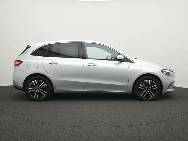 Mercedes-Benz B-Class view 5