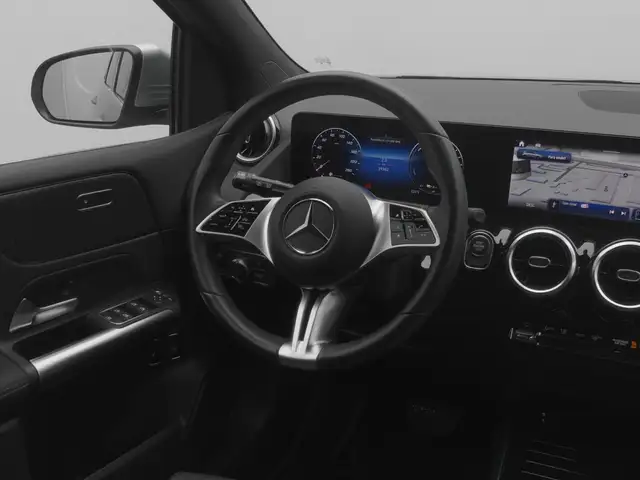 Mercedes-Benz B-Class view 19