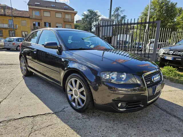 Audi A3 view 3