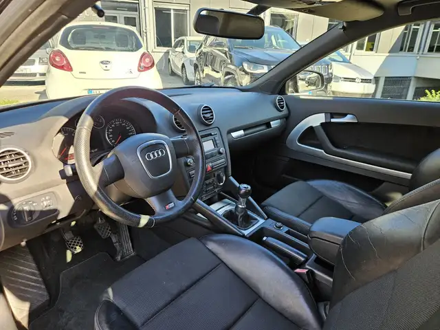 Audi A3 view 6