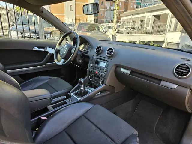 Audi A3 view 9