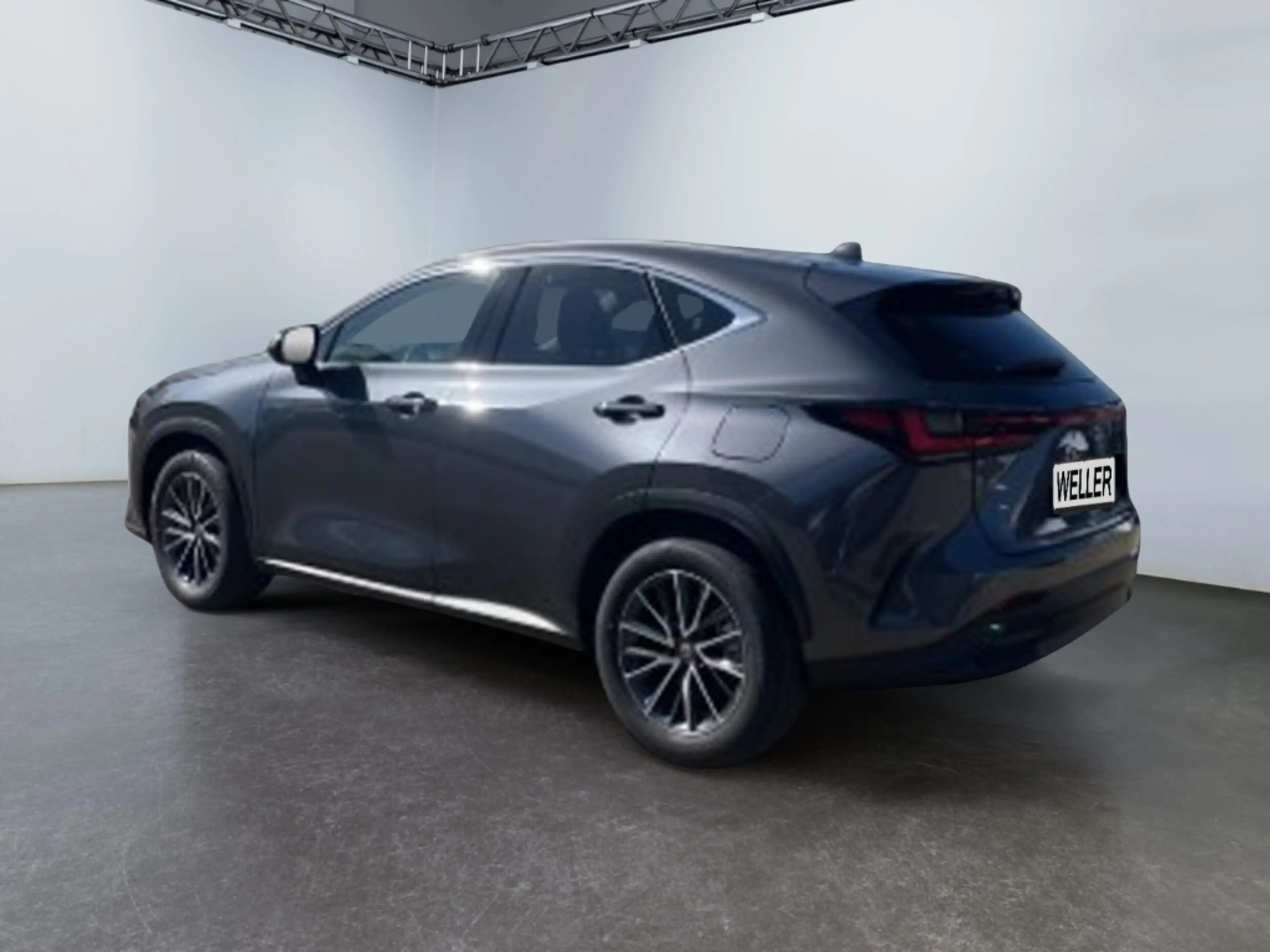 Lexus NX 450h+ NX450+ 2,5l Plug-in Executiv — photo 3