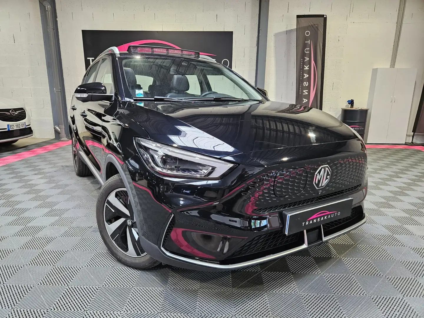 MG ZS Luxury Noir - 1