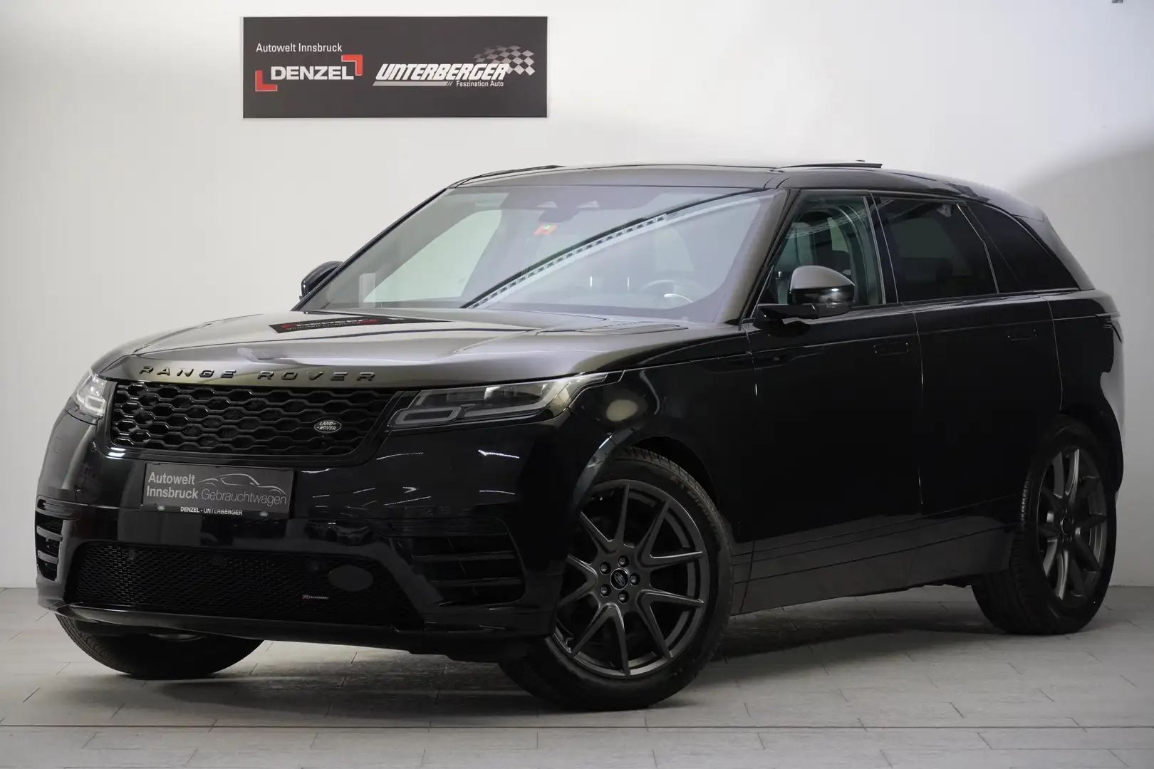 Land Rover Range Rover Velar P400 MHEV Allrad R-Dynamic HSE Aut. Schwarz - 2