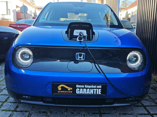 Honda e