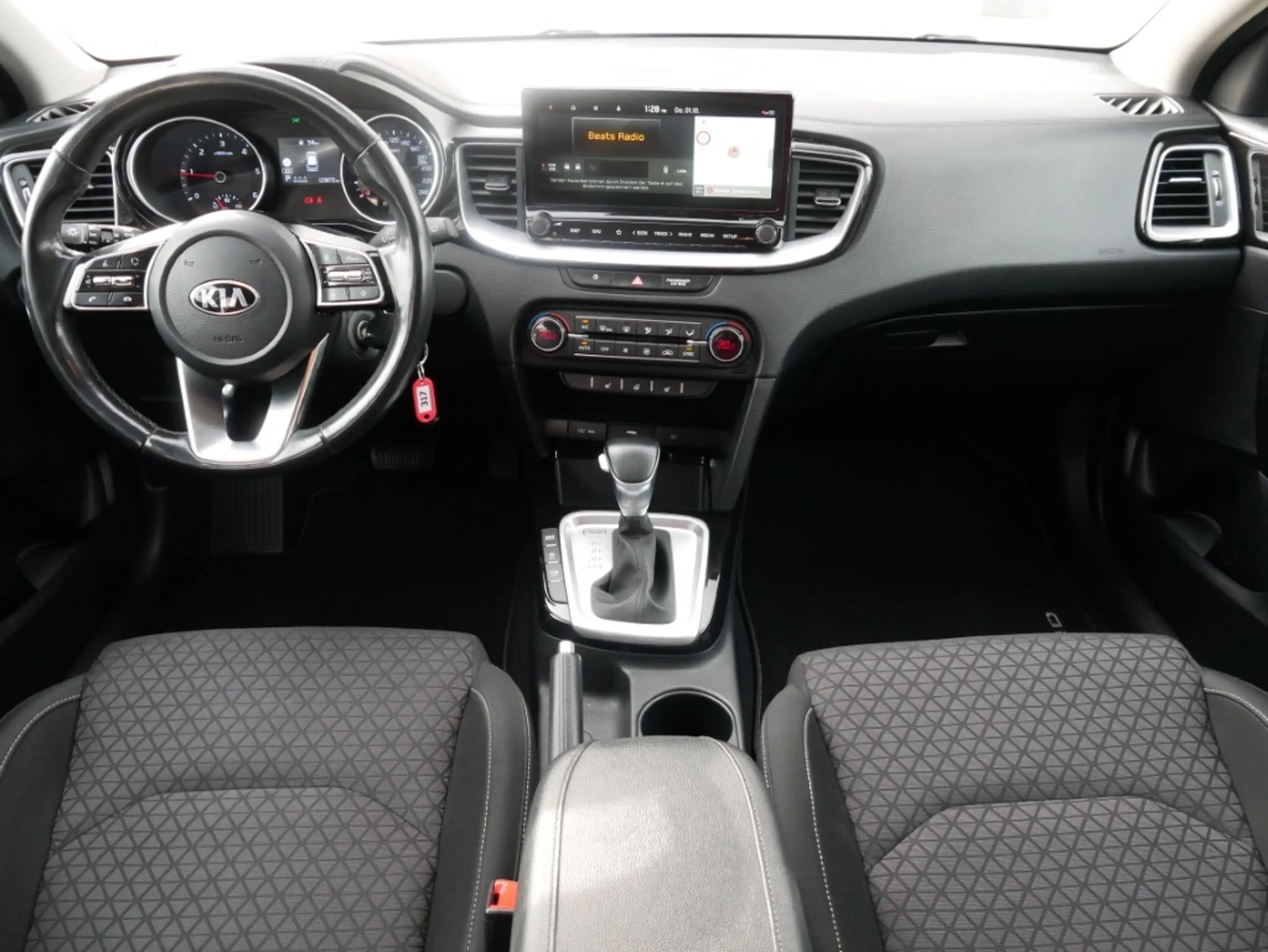 Kia Ceed SW / cee'd SW Ceed SW 1.6 M-Hybrid Vision Navi Sitzheizung DAB — photo 9