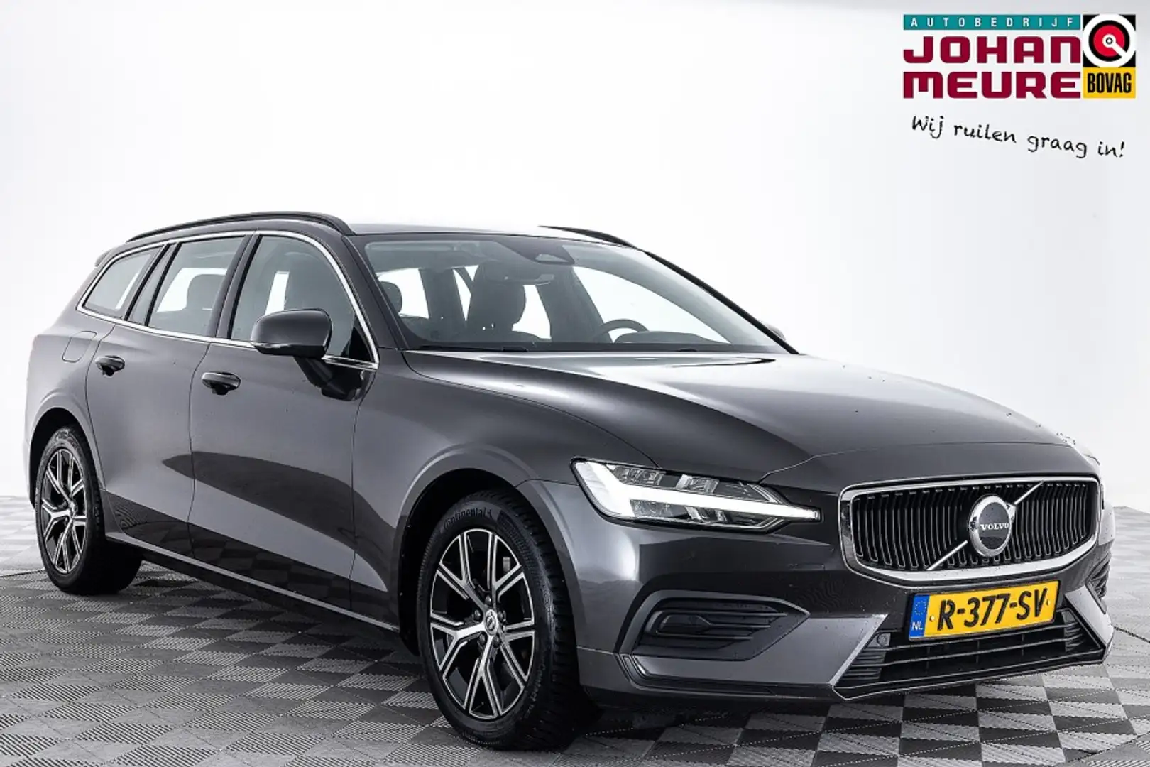 Volvo V60 2.0 B4 Core | Full LED | NAVI | Trekhaak Grijs - 1