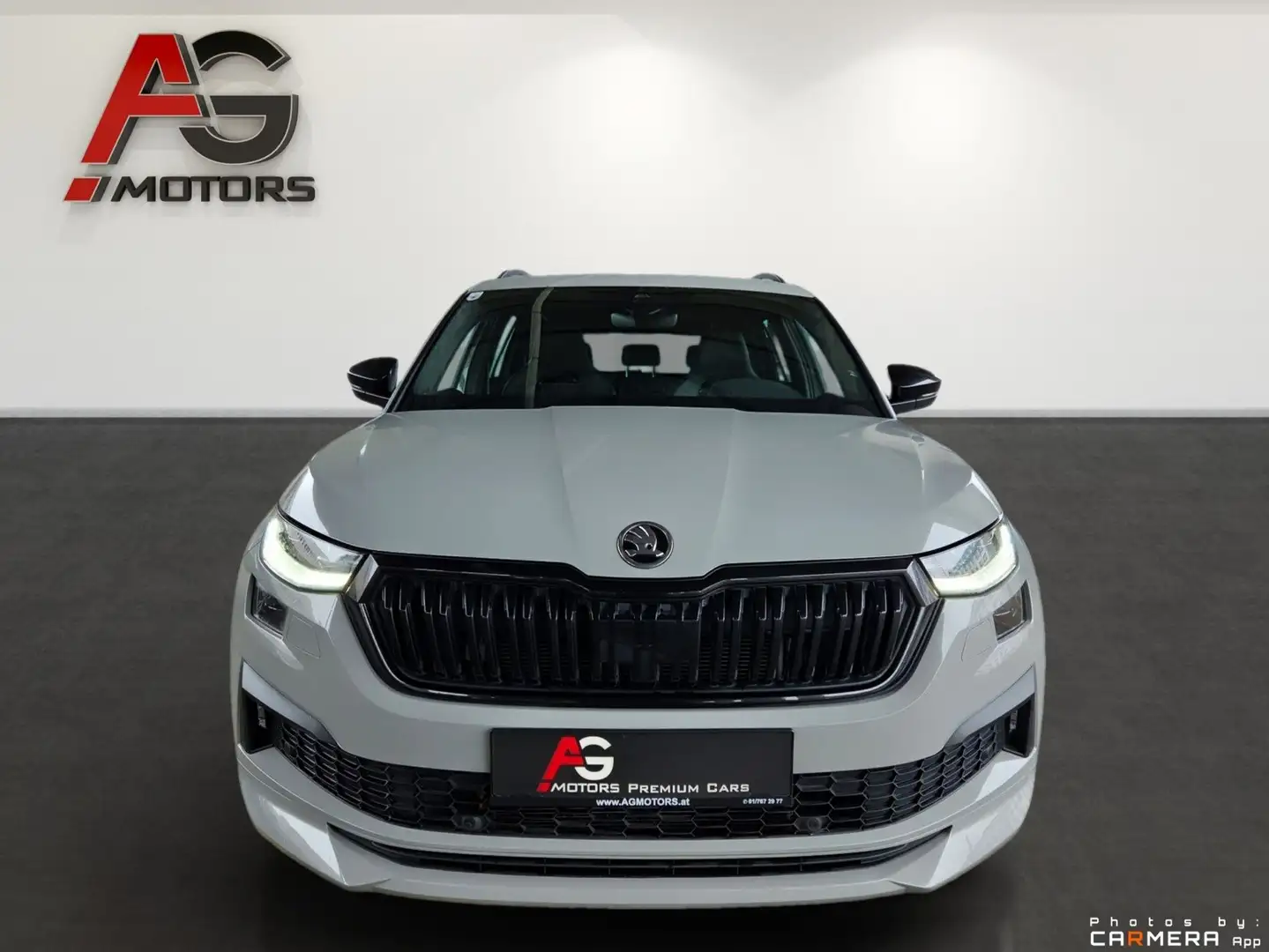 Skoda Kodiaq 2,0 TDI SCR 4x4 Sportline DSG/Virtual Cockpit/Pan Grau - 2
