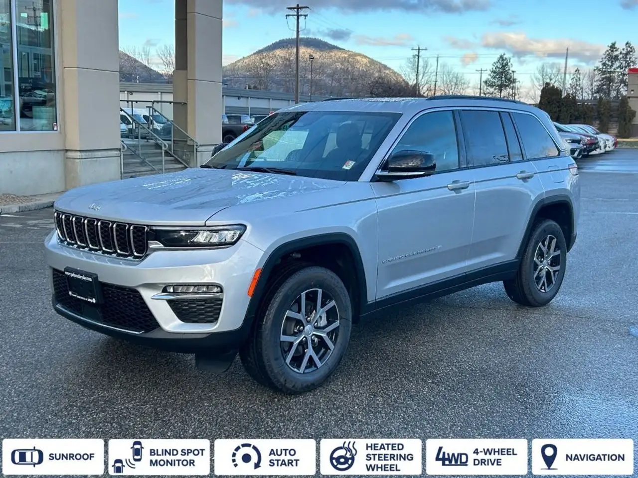 Jeep Grand Cherokee снимка Jeep Grand Cherokee